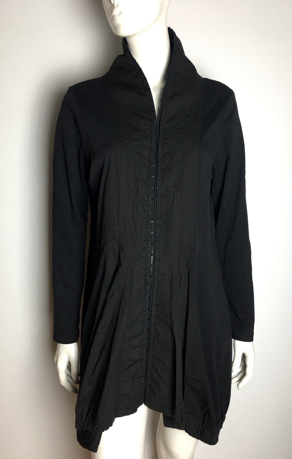 ANNETTE GORTZ Black Avant-Garde Coat Dress Long Shirt Cardigan Hooks Sz EU 42