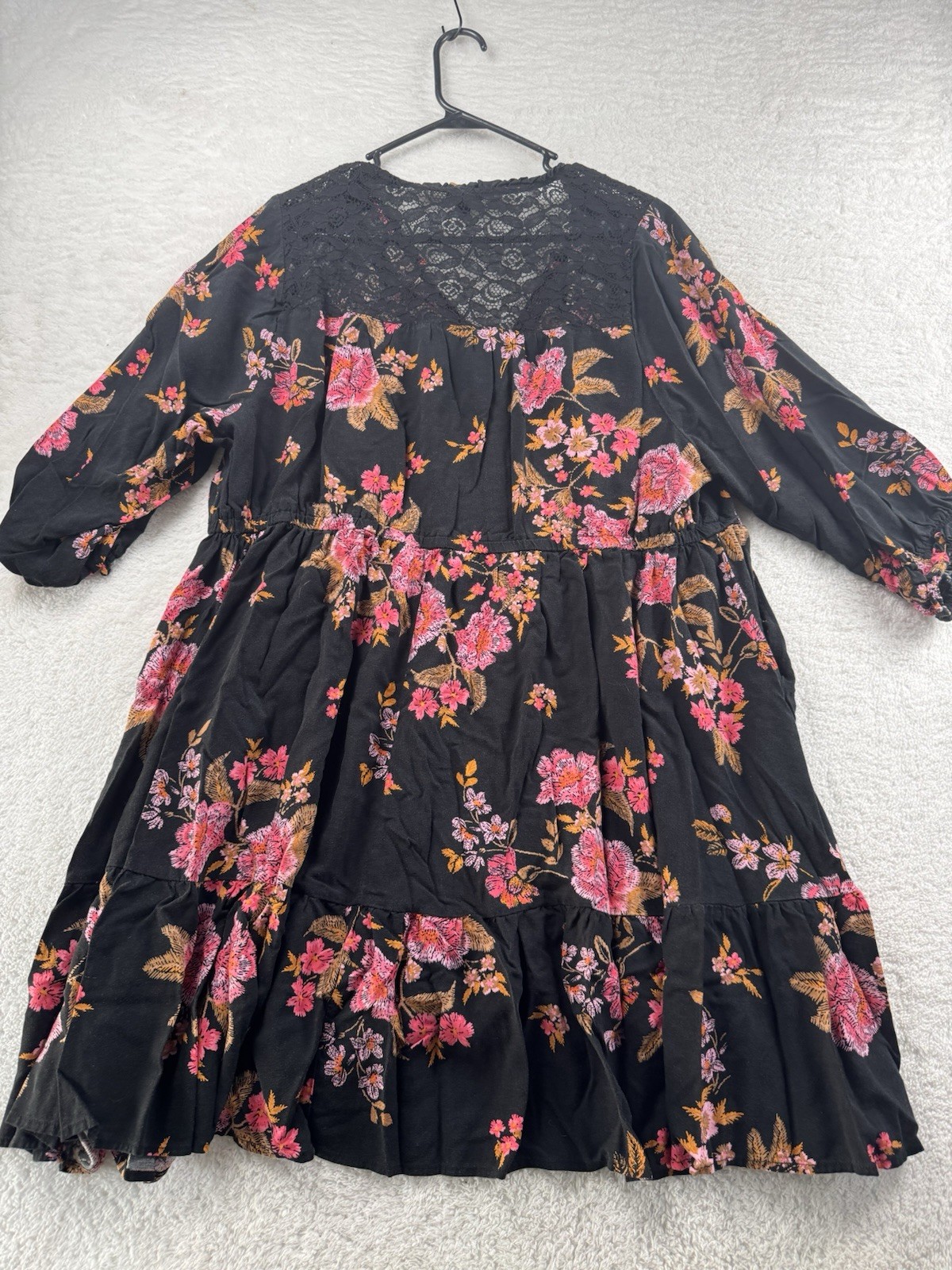 Torrid Plus Size 2 A-Line Black Pink Floral Lace Yoke V-Neck 3/4 Sleeve Dress