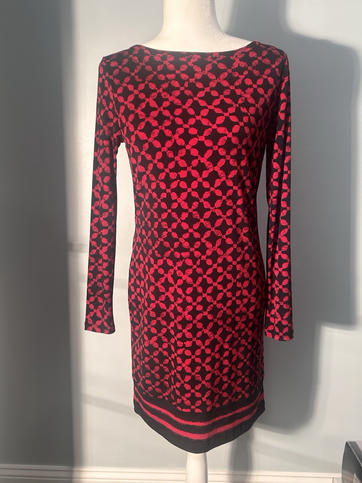 Michael Kors printed red blaze boat neck Shift Dress Sheath Long Sleeve Small