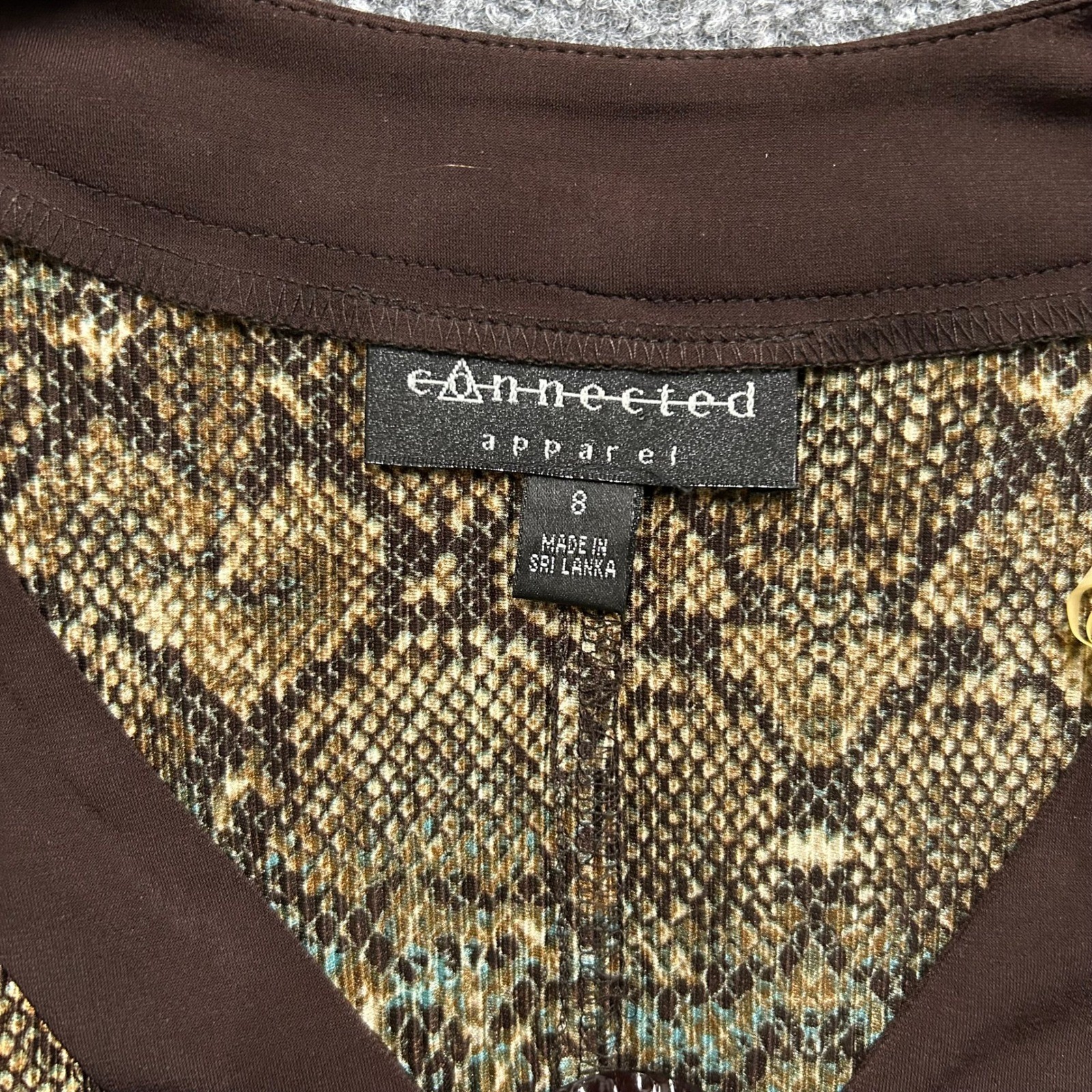 Connected Apparel Dress Womens Size 8 Brown Snakeskin V-Neck Short Sleeve Sheath