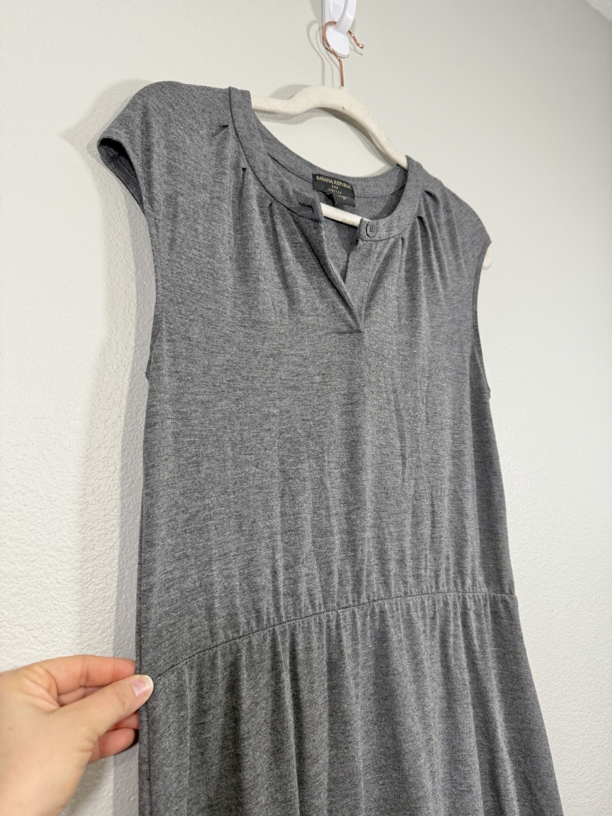 Banana Republic Dress Short Sleeves Button Top Charcoal Gray Jersey Soft Women M