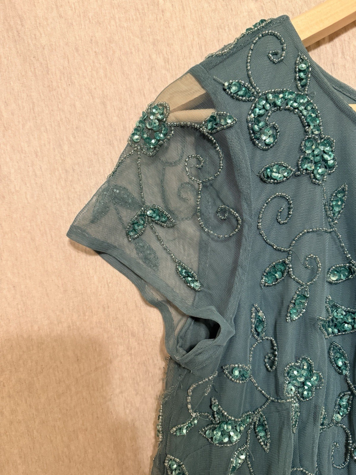 Adrianna Papell Blue Beaded Sequin Mesh Floral Scoop Neck Cap Sleeve Size 12