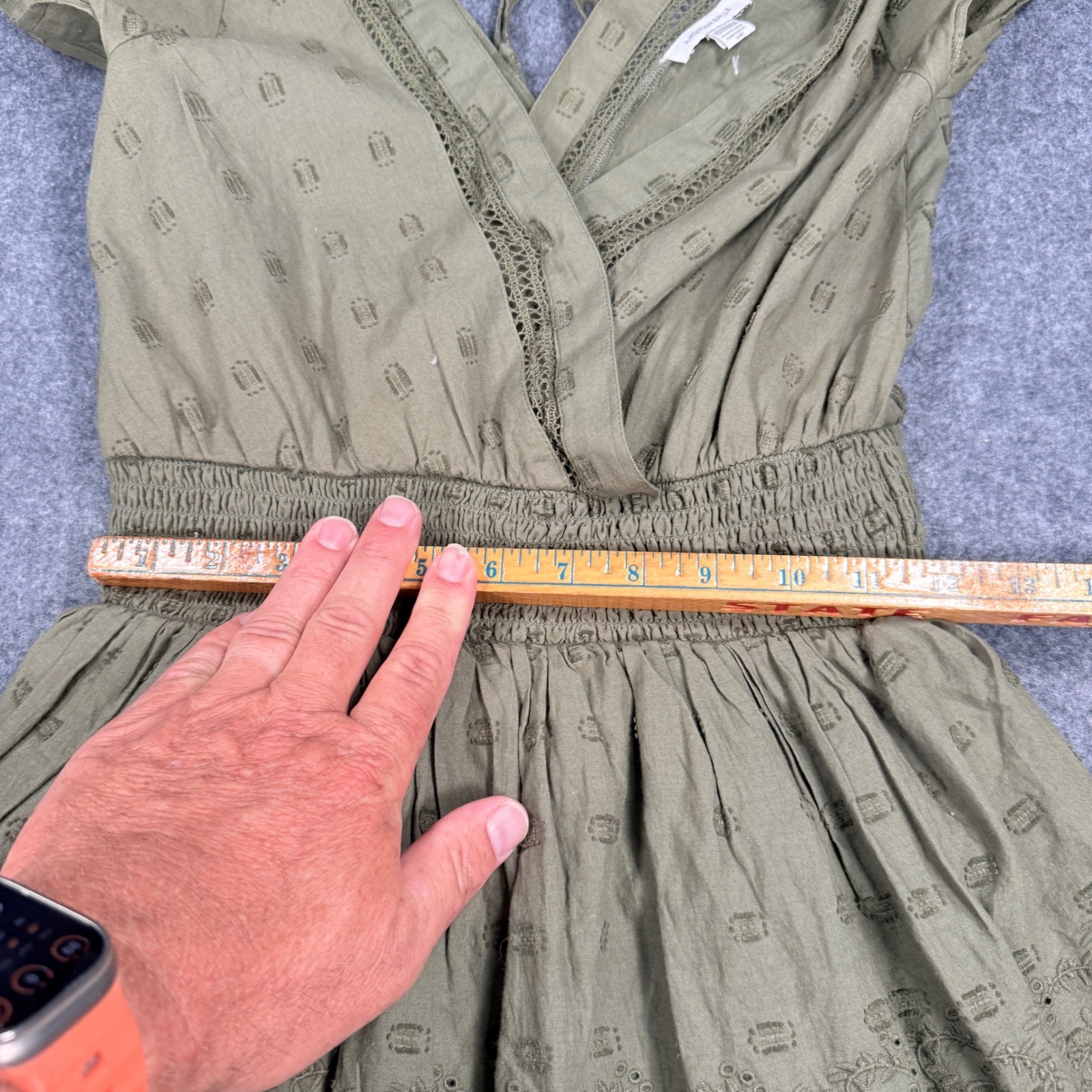 American Eagle Olive Green Eyelet Tiered Mini Dress Smocked Waist XS Boho Dobby