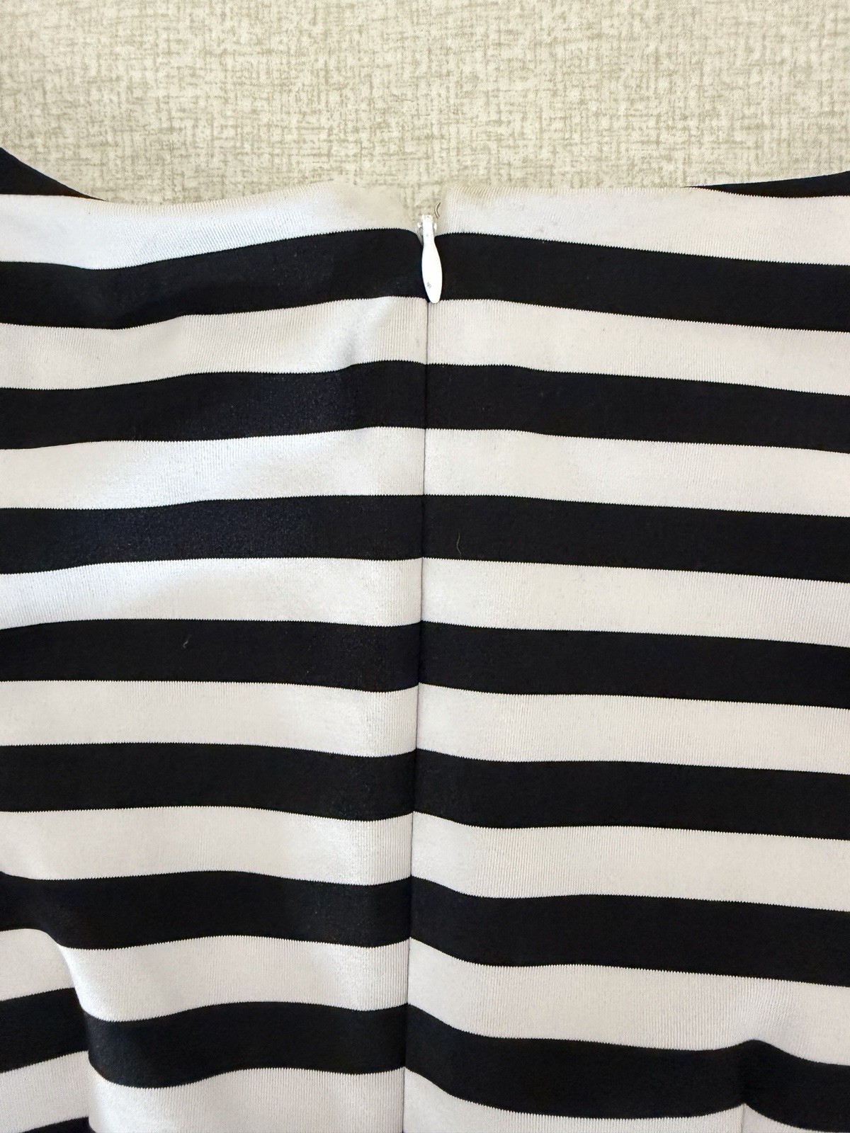 Cache Black/White Striped Floral Sheath Dress Sleeveless Stretch Lined Zip 10