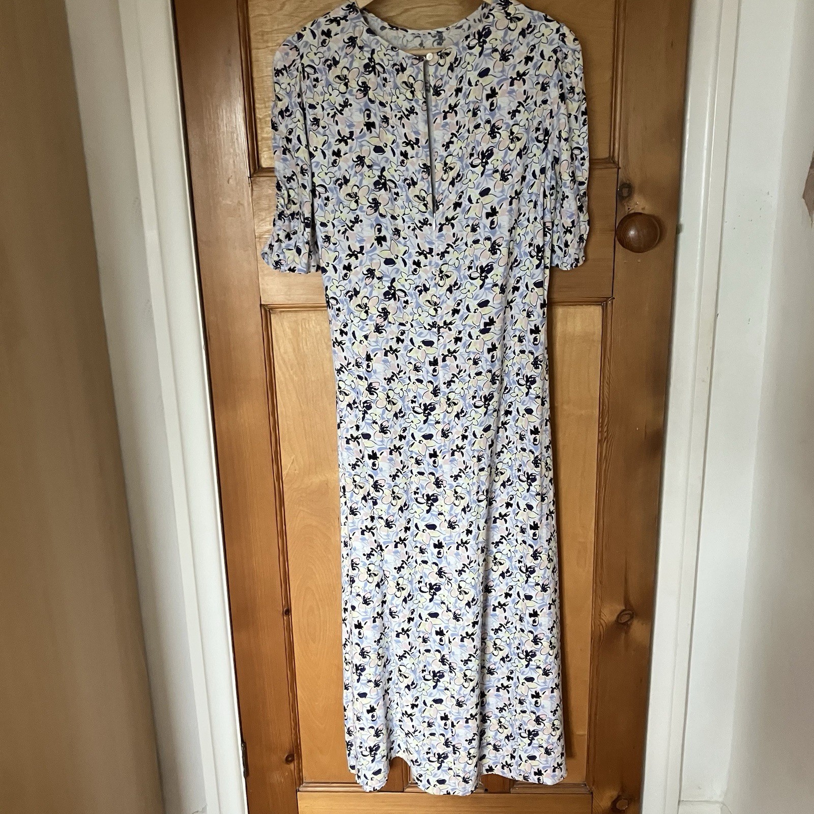 Oliver Bonas Pastel Floral Viscose Midi Dress (UK 14) VGC