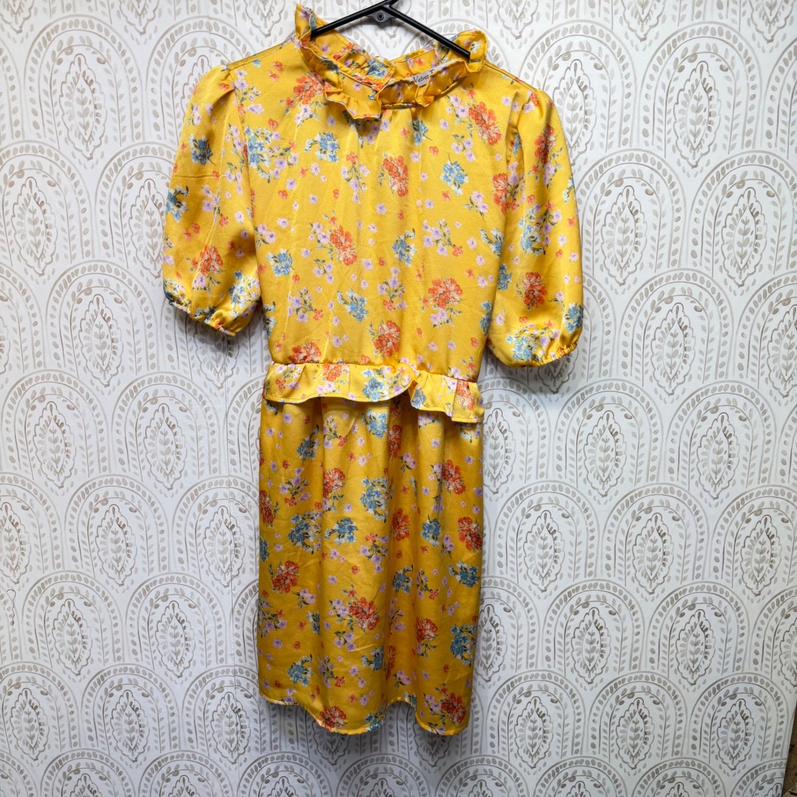 Velvet Torch Mini Dress Women XL Yellow Floral Ruffle Puff Sleeve Keyhole Back