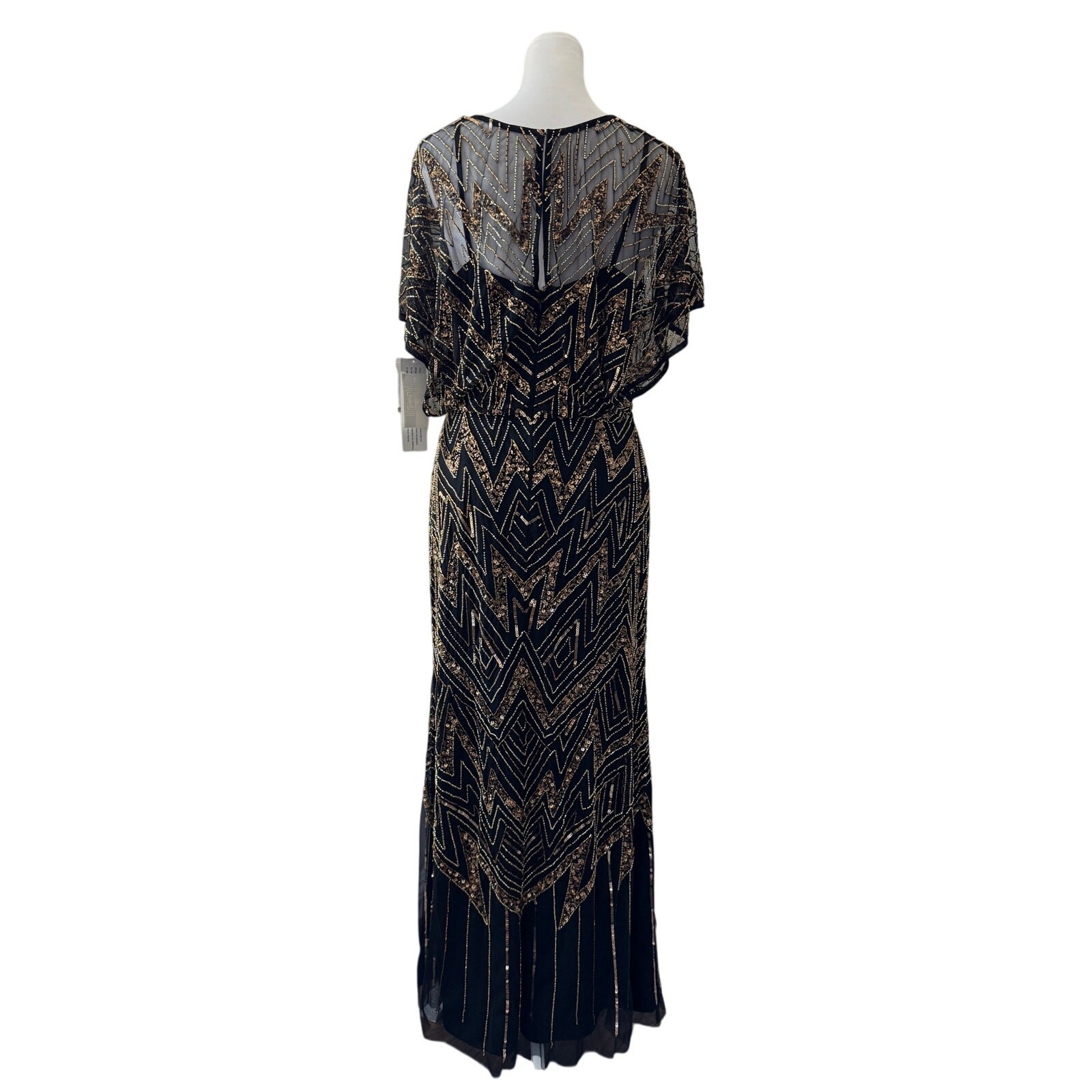 NWT Aidan Mattox Black Sequined Beaded V-Neck Short Sleeve Gown