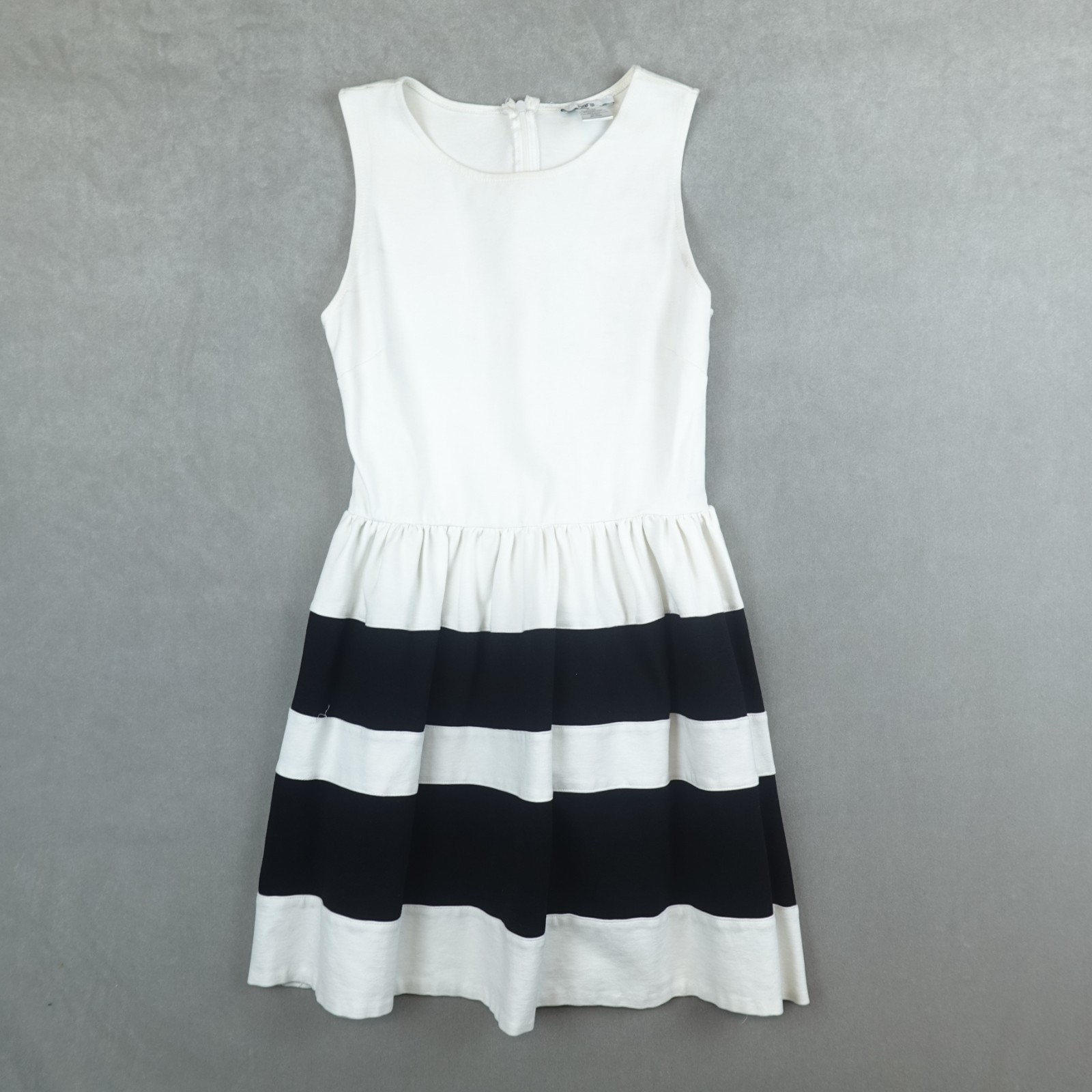 Bar III Dress Fit and Flare Sleeveless Zip Back Colorblocked Size Medium