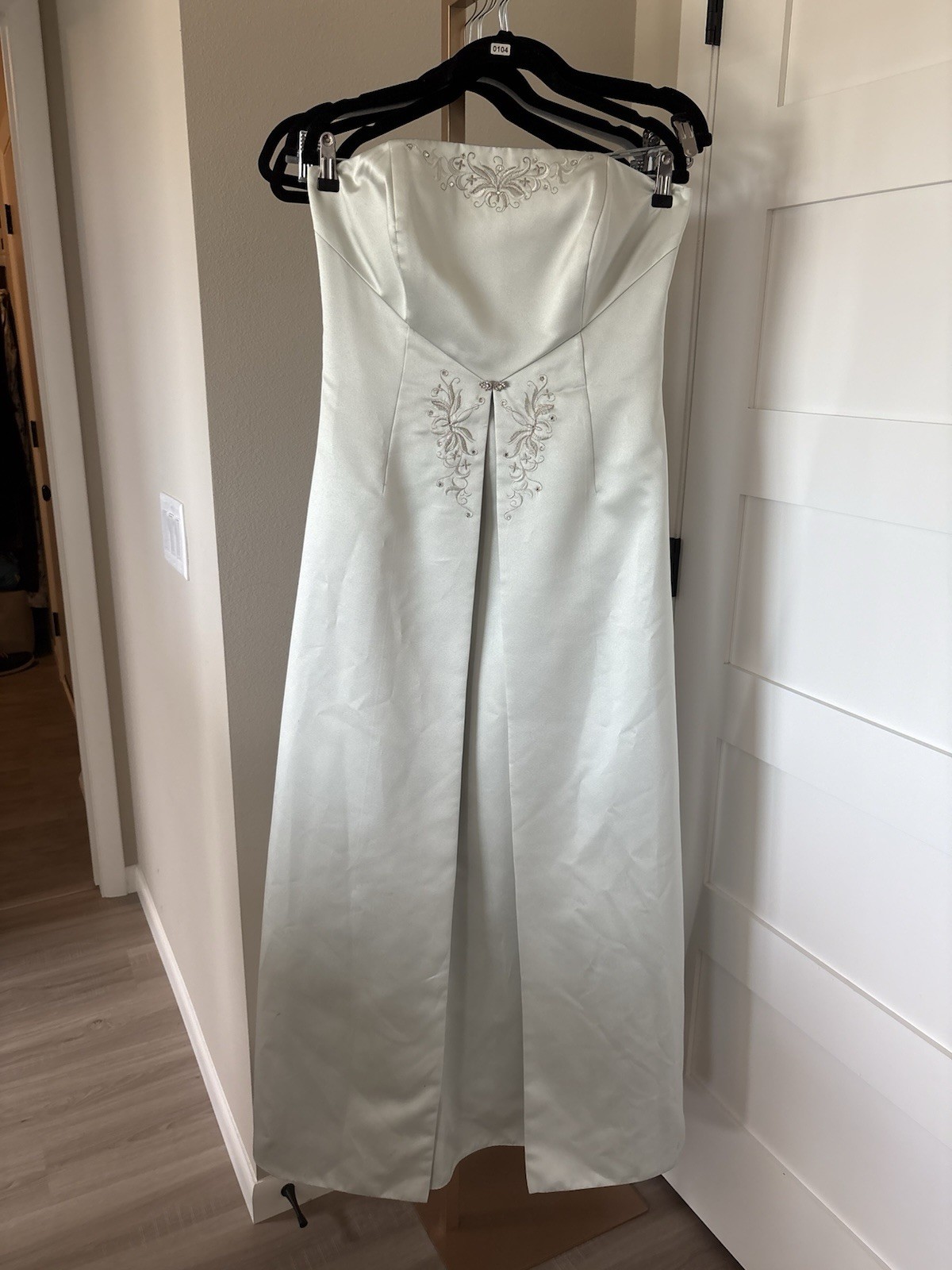 Michaelangelo Pale mint Green satinGown. Size 12. Pre Owned Excellent Condition.