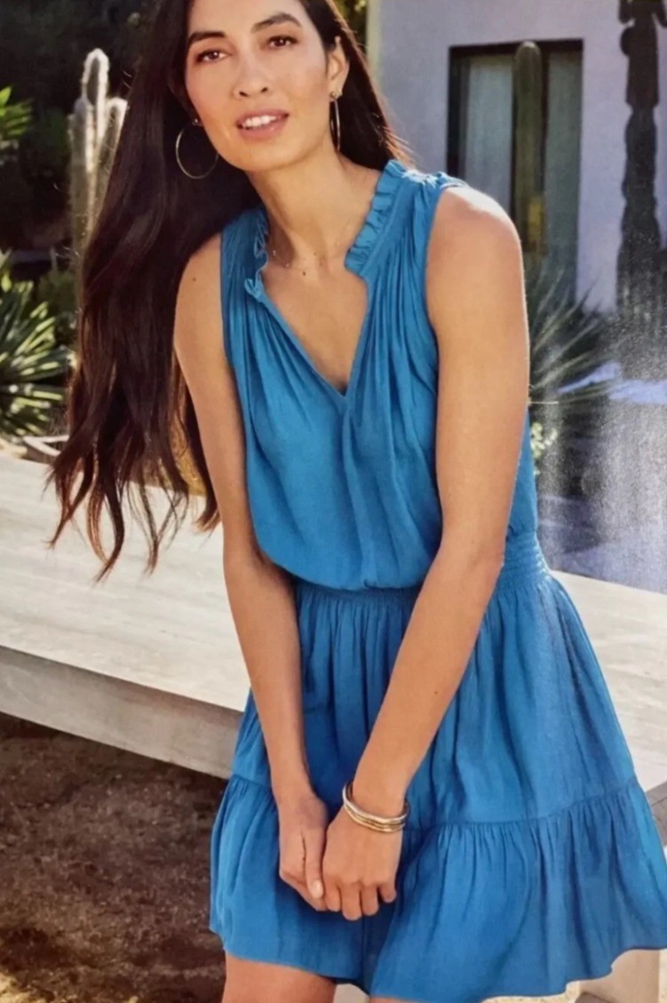 NEW Evereve Maia Mini Dress Smocked Waist Notch-Neck Pacific Blue XS Sleeveless