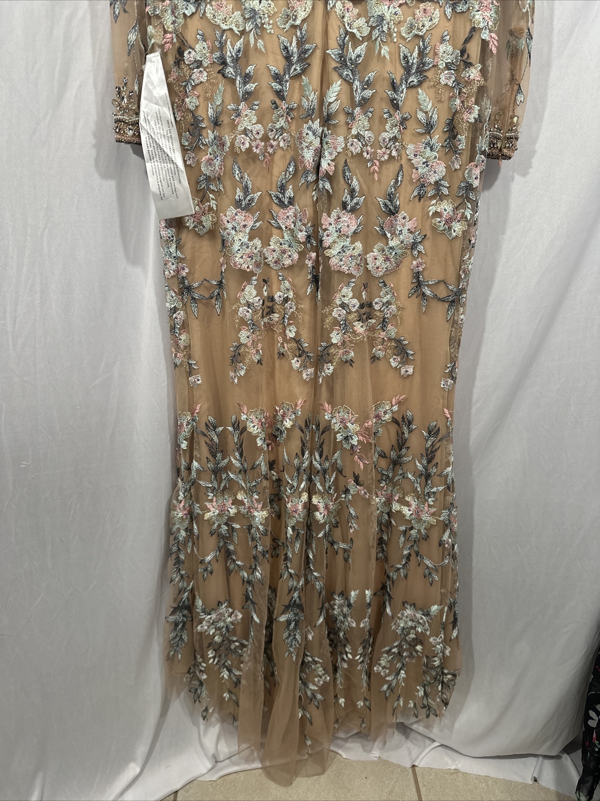 NWT $798 Mac Duggal [ 14 ] Floral Embroidered Long Sleeve Trumpet Gown Nude Q624