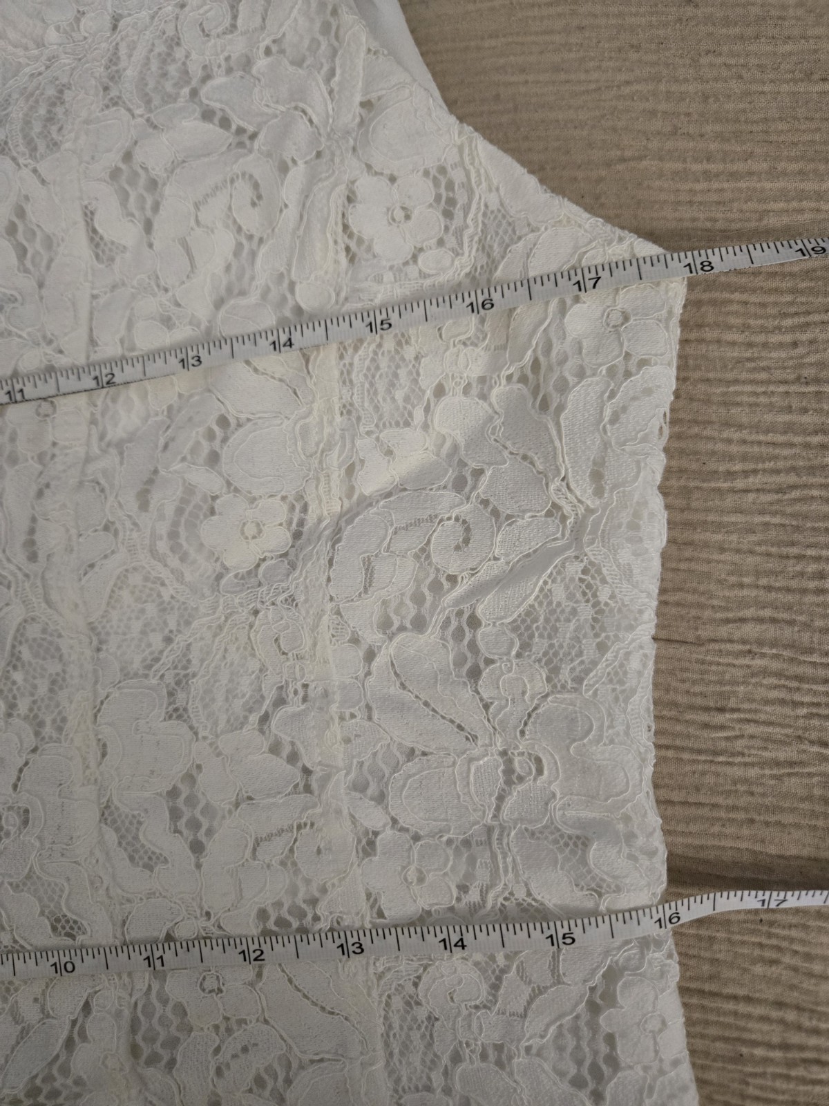 NWT Commense Mock Neck Sleeveless Semi-Sheer White Lace Maxi Dress, Large