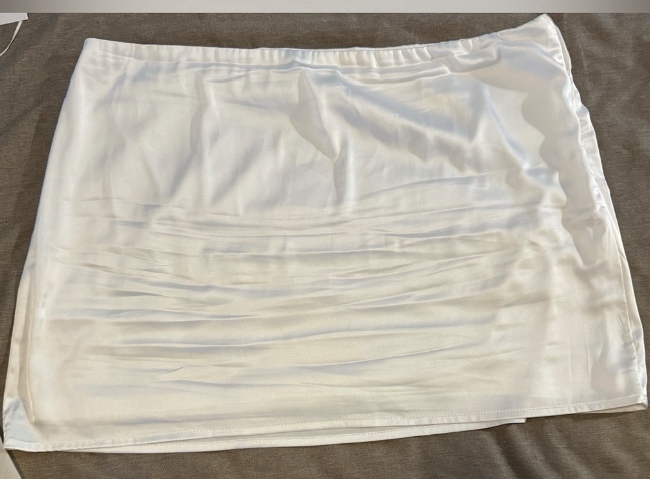 12th Tribe Havana Chiffon Cape Sleeve Mini Dress Long Sleeve Ivory Size XL