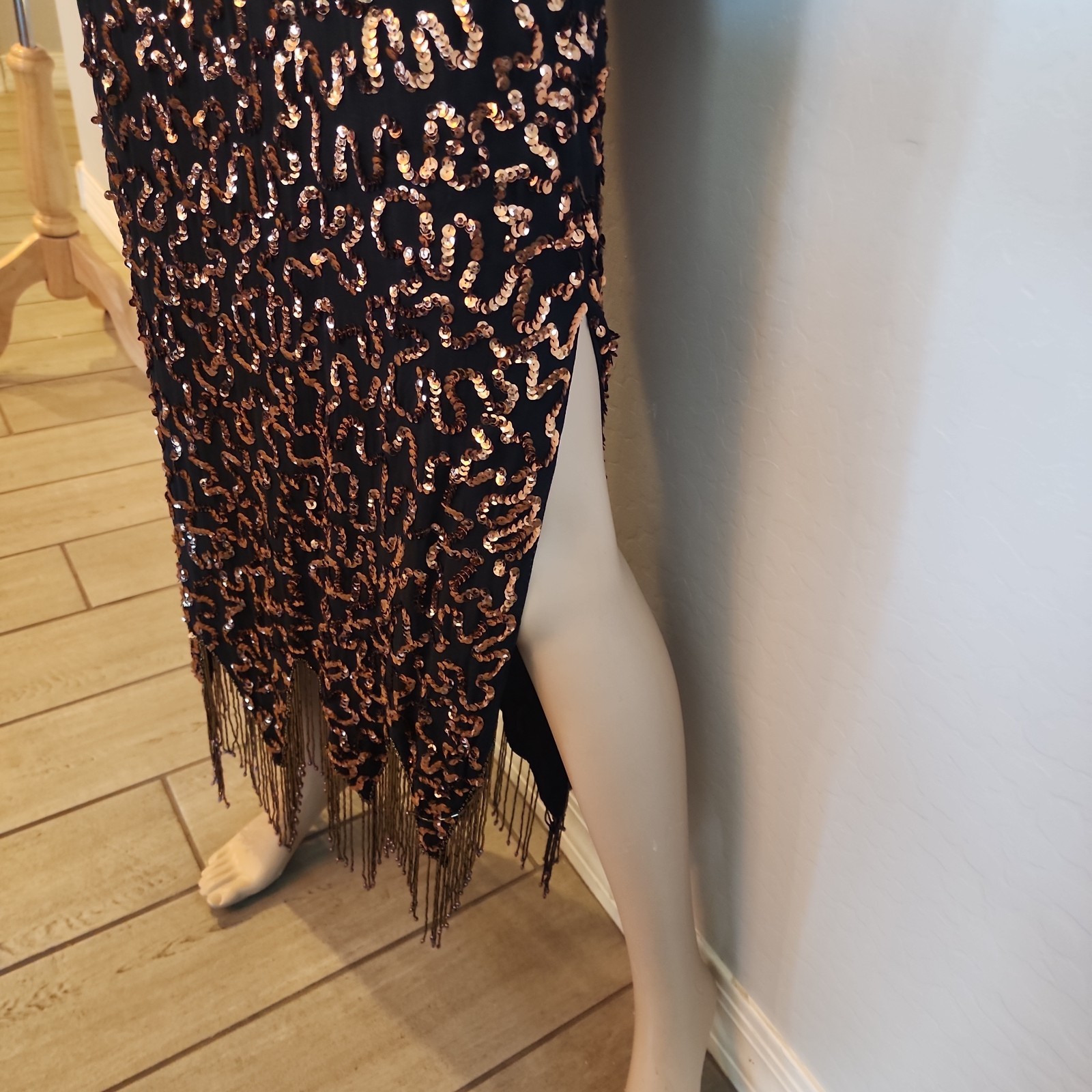 Shomax Originals Sequin Beaded Formal Silk Gown M Black Gold Long Sleeve Fringe