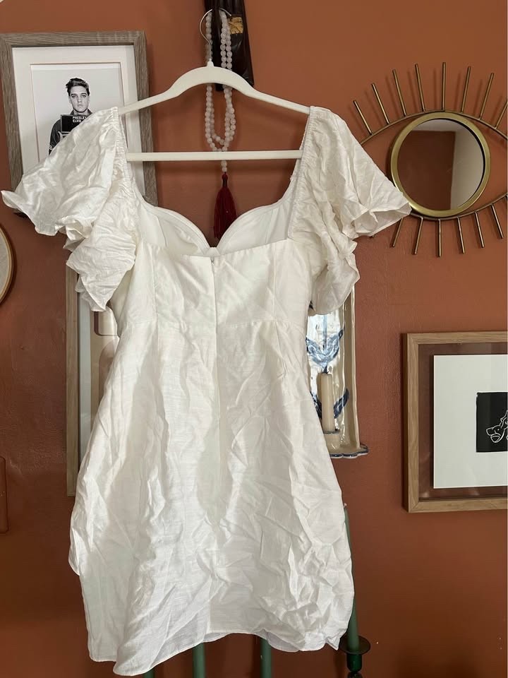 SELFIE LESLIE WHITE ZIP & TIE BACK FULLY LINED DRESS SIZE L-NWT