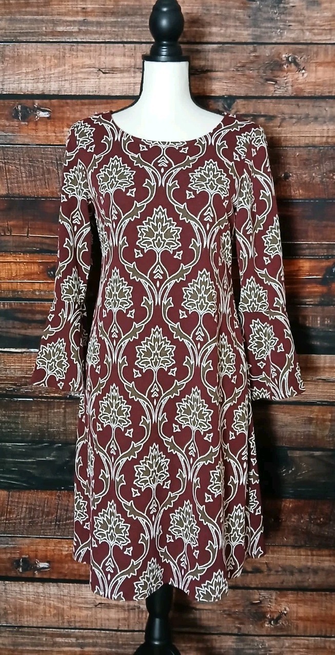 RN Studio Ronni Nicole Dress Small Damask Print Bell Sleeve Keyhole Knit NWT $74