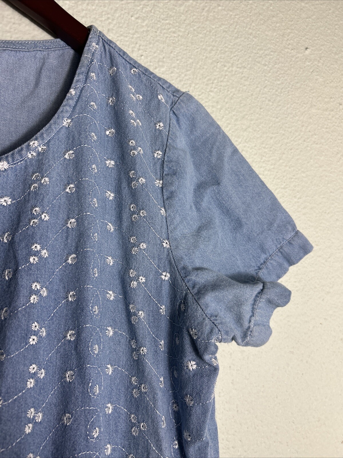 Vintage Chambray Women’s Medium Dress Blue Floral Elastic Waist Ankle Length