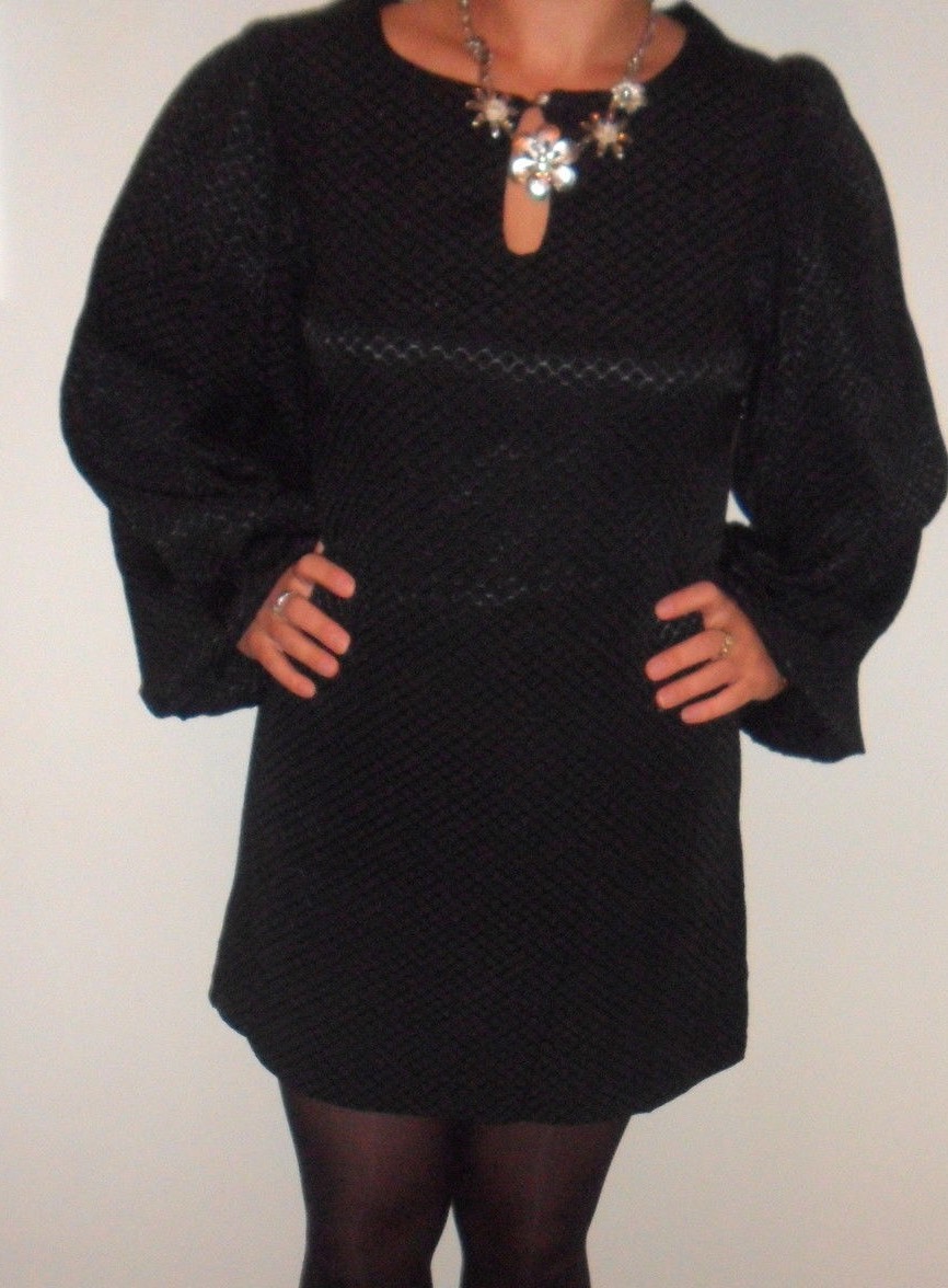 Limited Edition Size 10 Black smart Satin feel Short Dress Atmosphere New