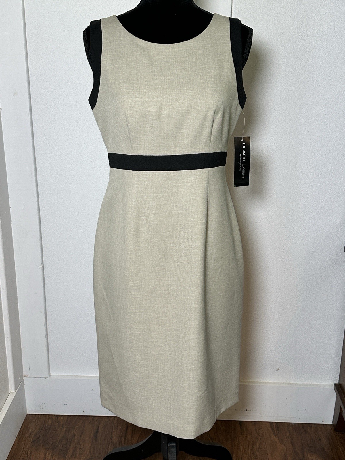 NWT Black Label By Evan-Picone Tan Mid Length Dress With Black Trim Sz 4