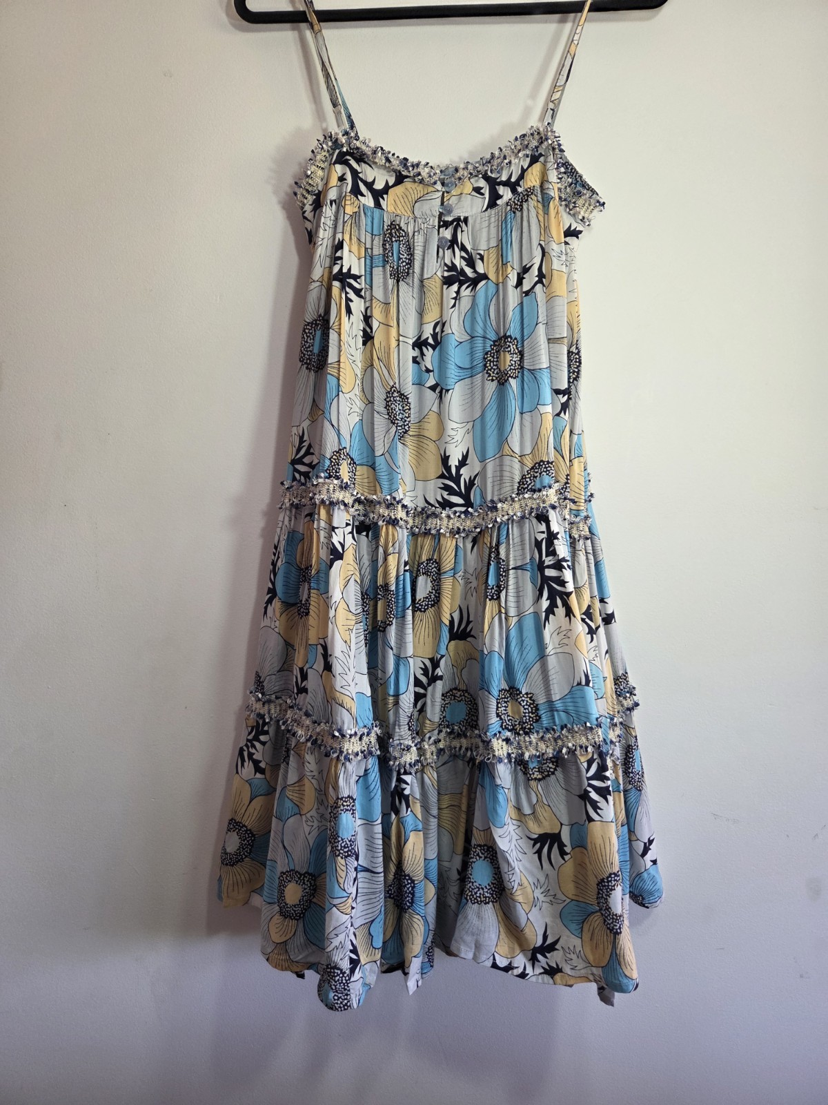 COCONINYA Size S/M Blue Beige White Floral Tiered Boho Rayon Midi Dress