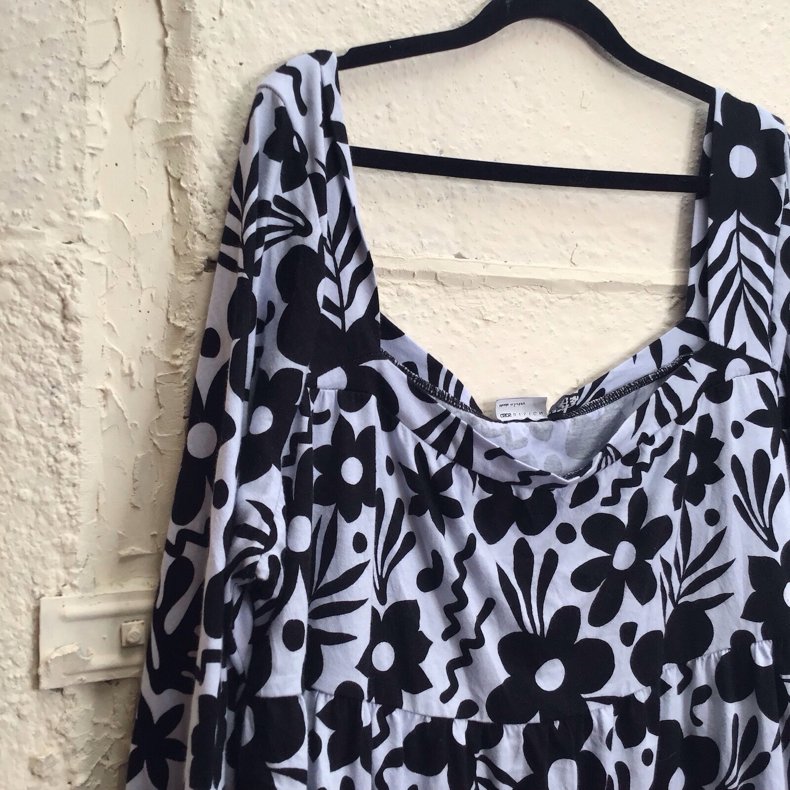 ASOS Uk 20 Black Floral Style Print Square Neck Long Sleeve Casual Travel