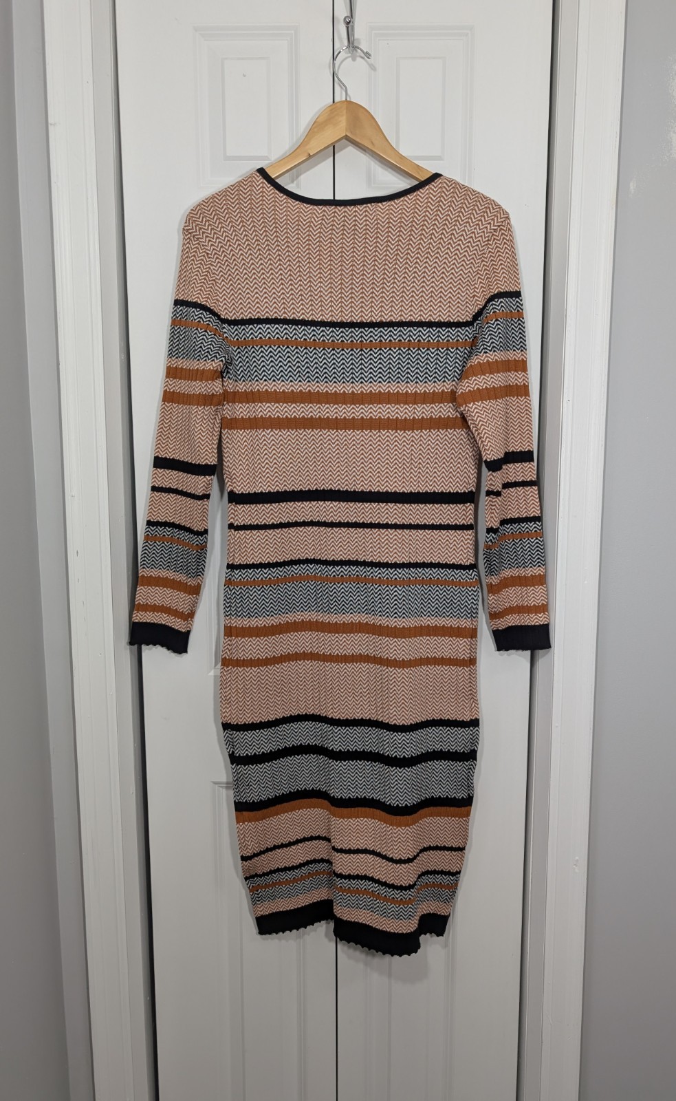 Lark + Grey Women’s Size Large Sweater Dress Brown