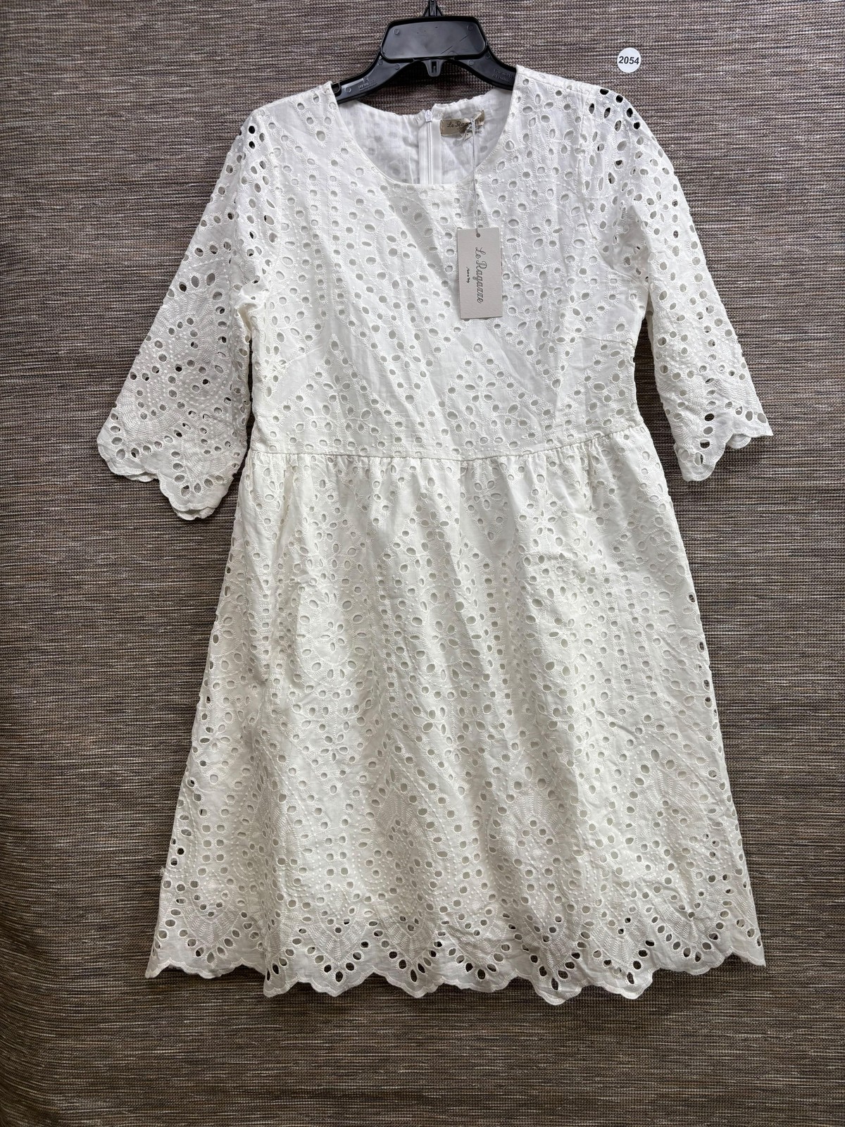 Le Ragazze Dress Womens L White Eyelet Lace Fit & Flare 3/4 Sleeve Knee Length