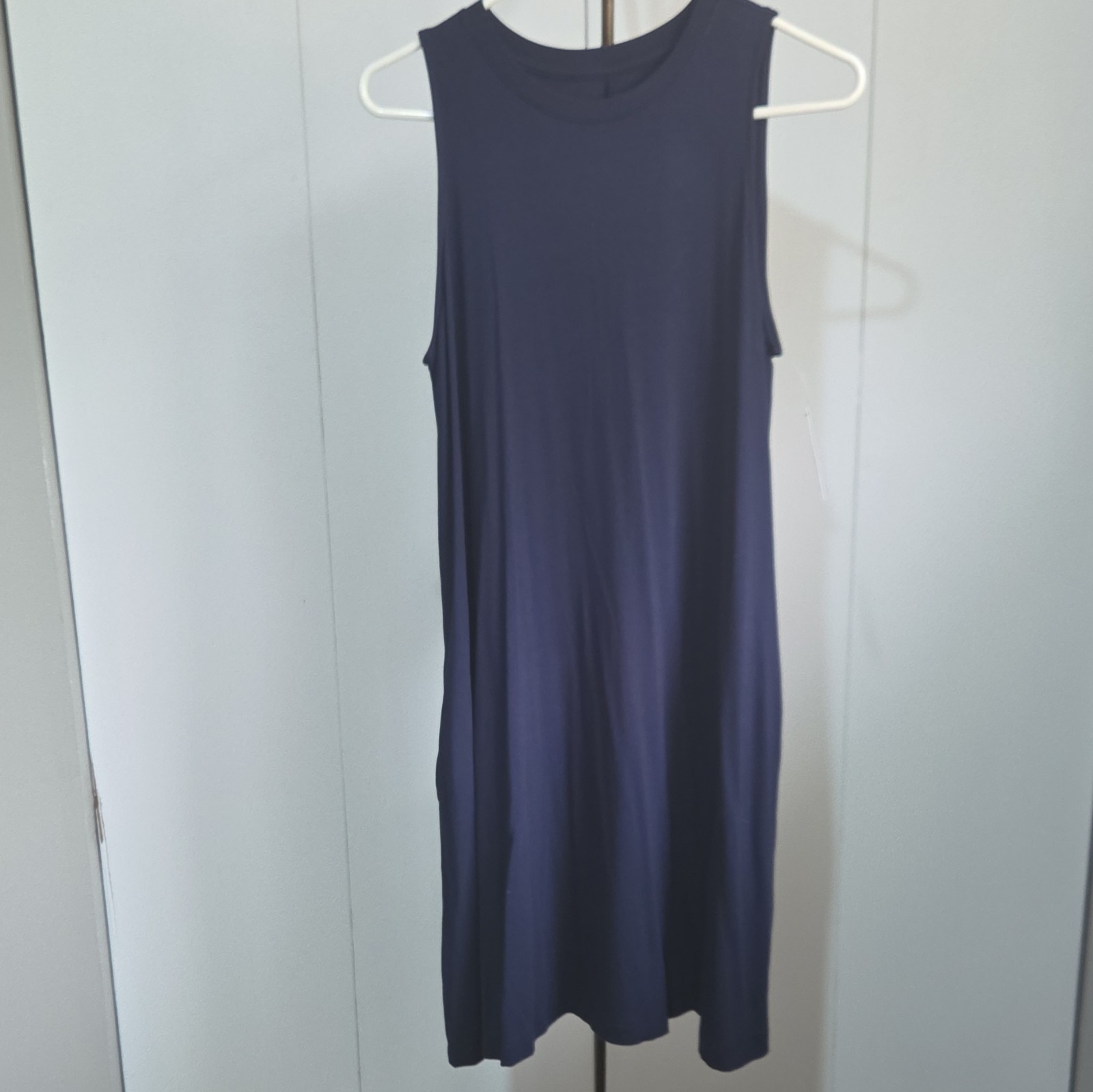 Time and Tru Women’s Navy Knit T-Shirt Dress Sleeveless Round Neck Midi Size M