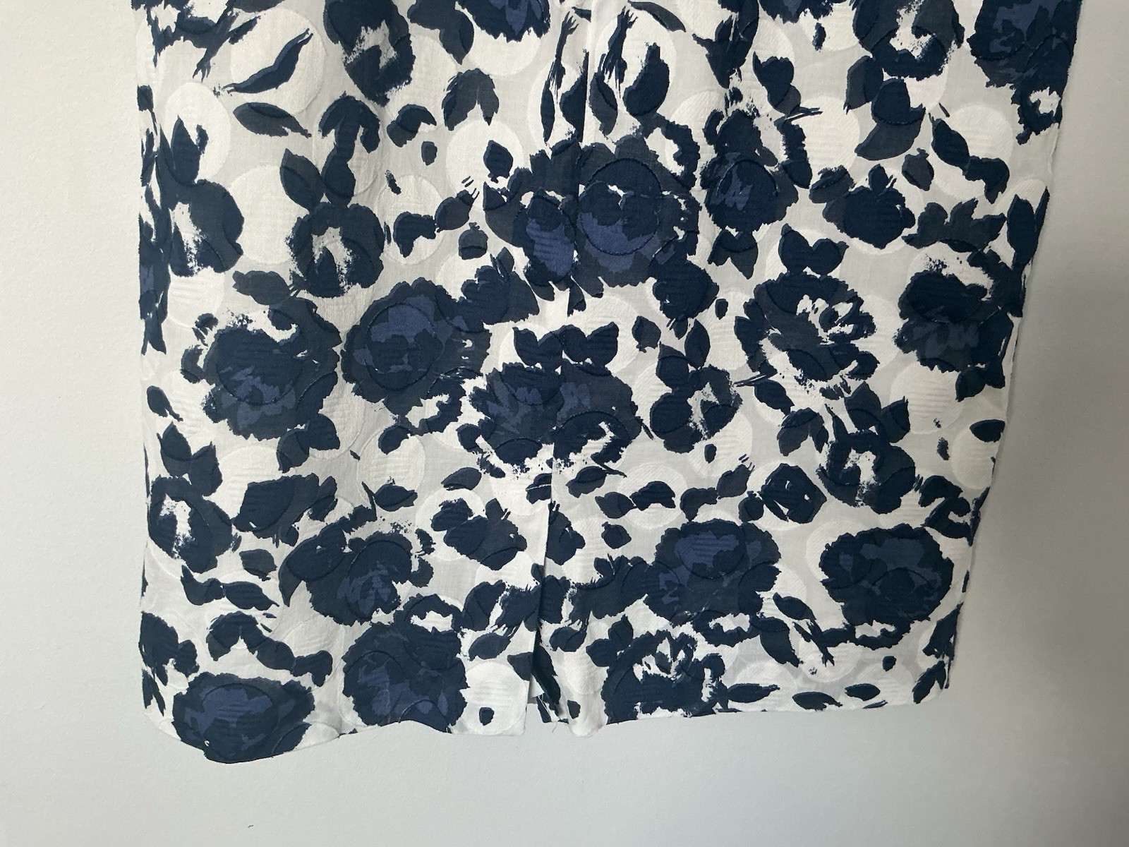 Precis Size 14 Special Occasion Shift Dress Blue Floral V Neck Sleeveless