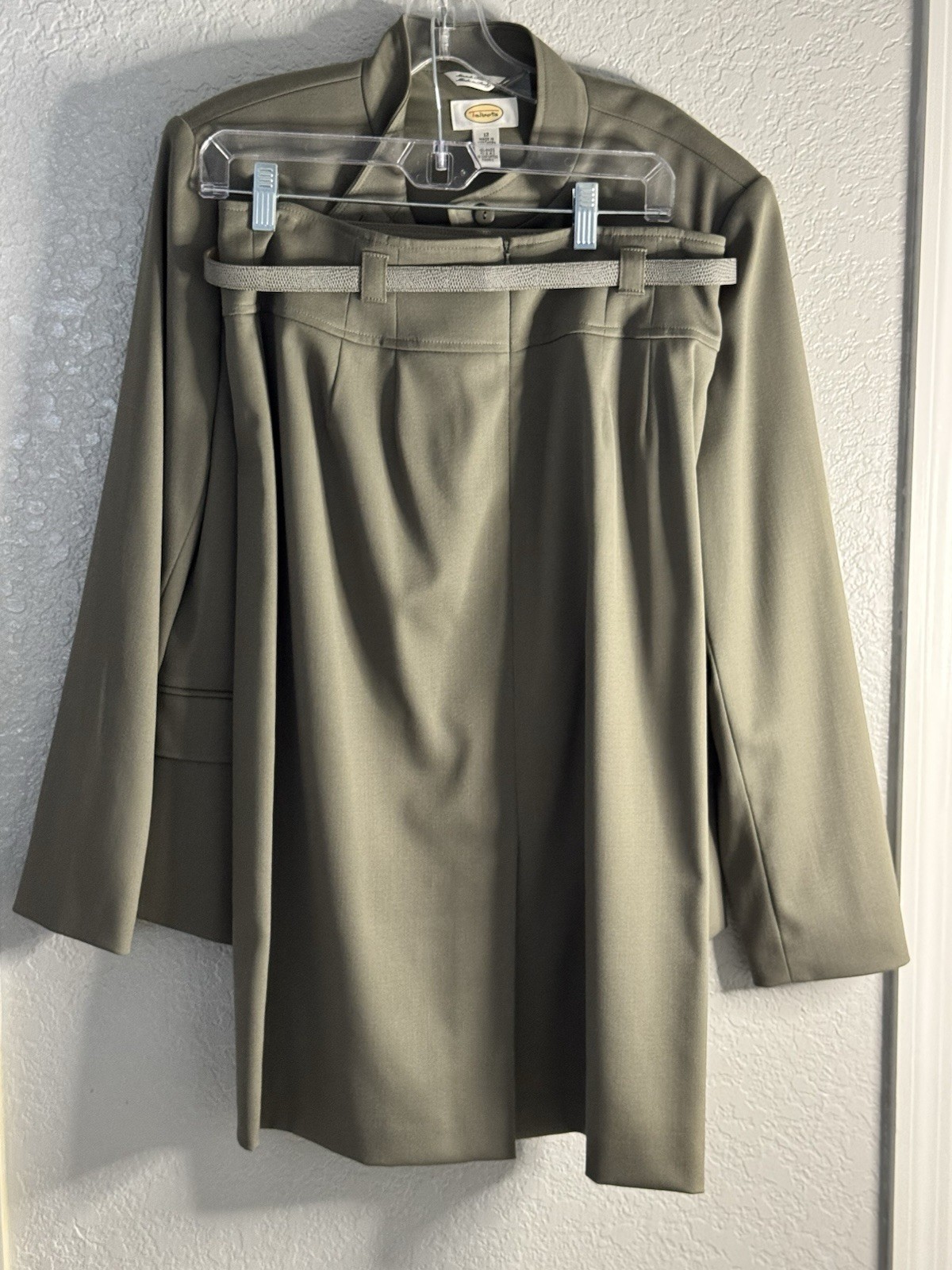 Vtg Talbots 2 Piece Skirt & Jacket Set 12P Olive Green Career Workwear Suit USA