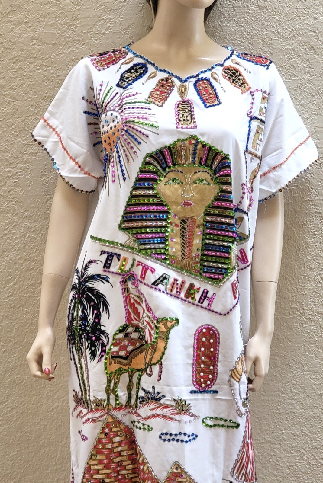 Handmade Egyptian Beaded Sequins Tut Ankh Amon White Kaftan Dress Galabia M. L.