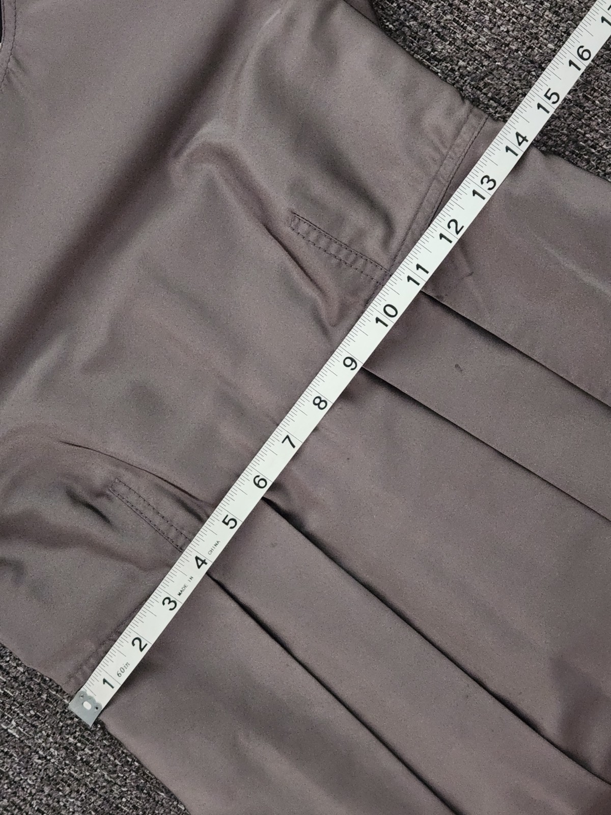 🩶US-2 Burberry London🩶 – Gray Silk Blend Pleated Mini Dress w/Bell Sleeve