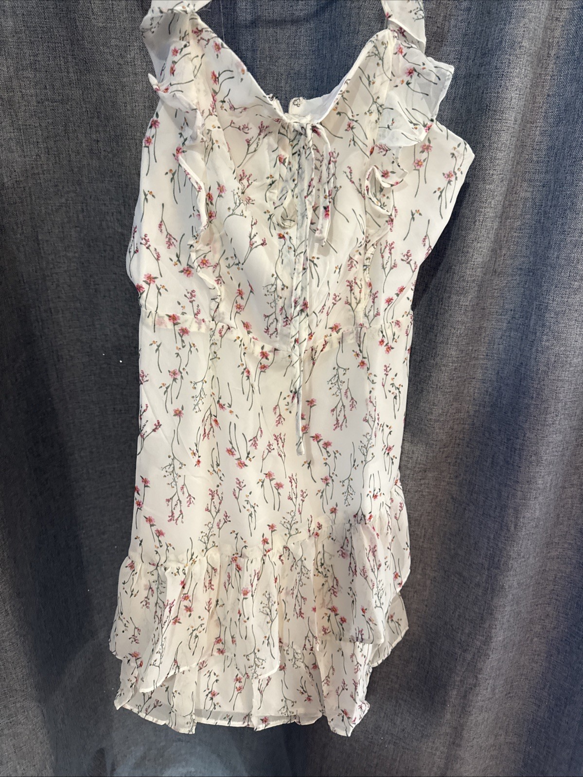 NWT Hayden Medium White Red Green Floral Hi-lo Ruffle Tie Straps Dress Lined