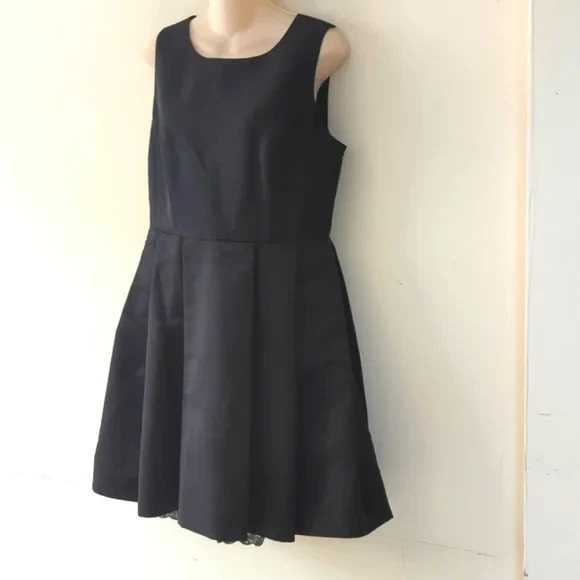 Litle Black Dress (LBD) Black Cocktail Lace Tulle Sequin w/pockets Size Large