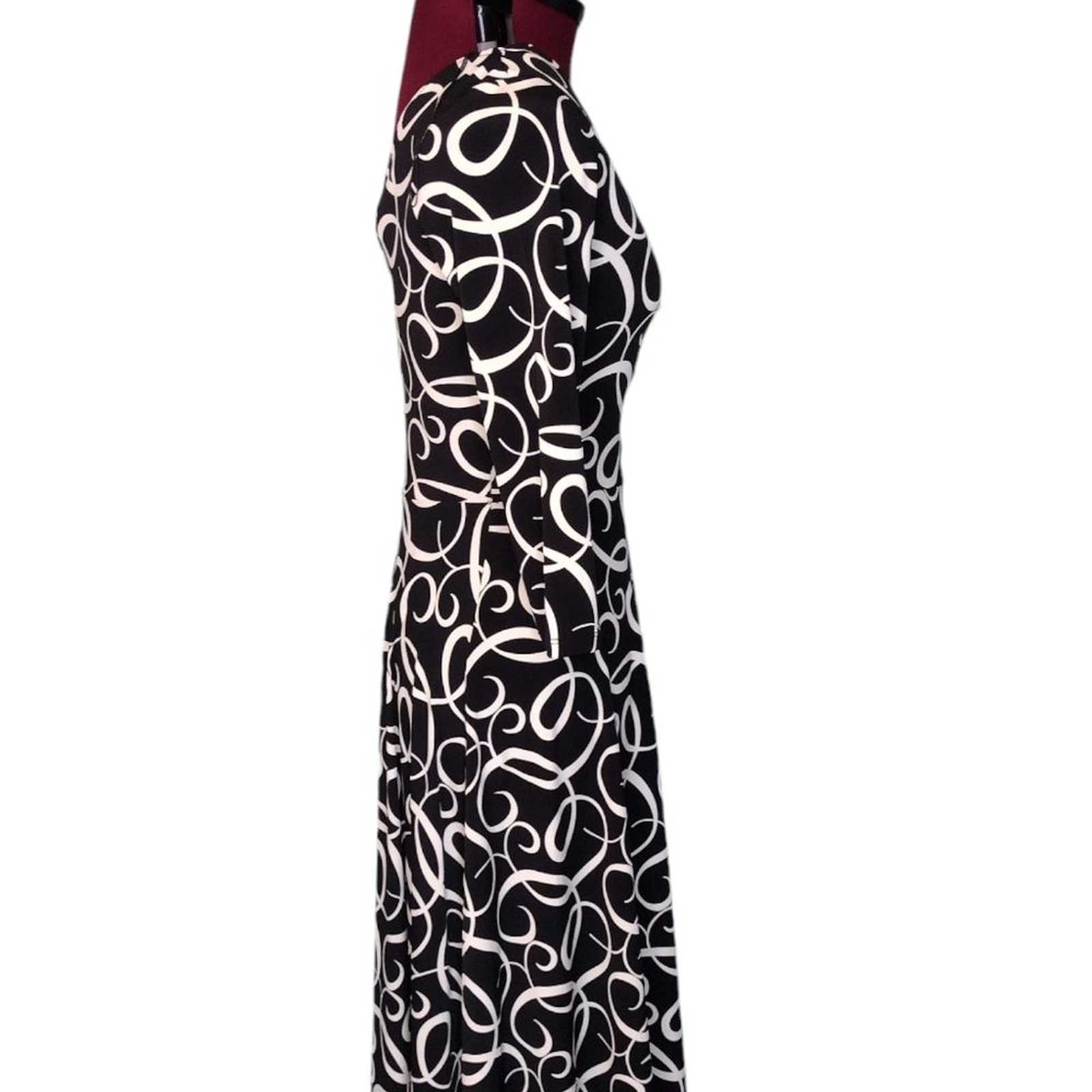 London Times front & back cross-over V-neck stretch knit midi size 8 dress