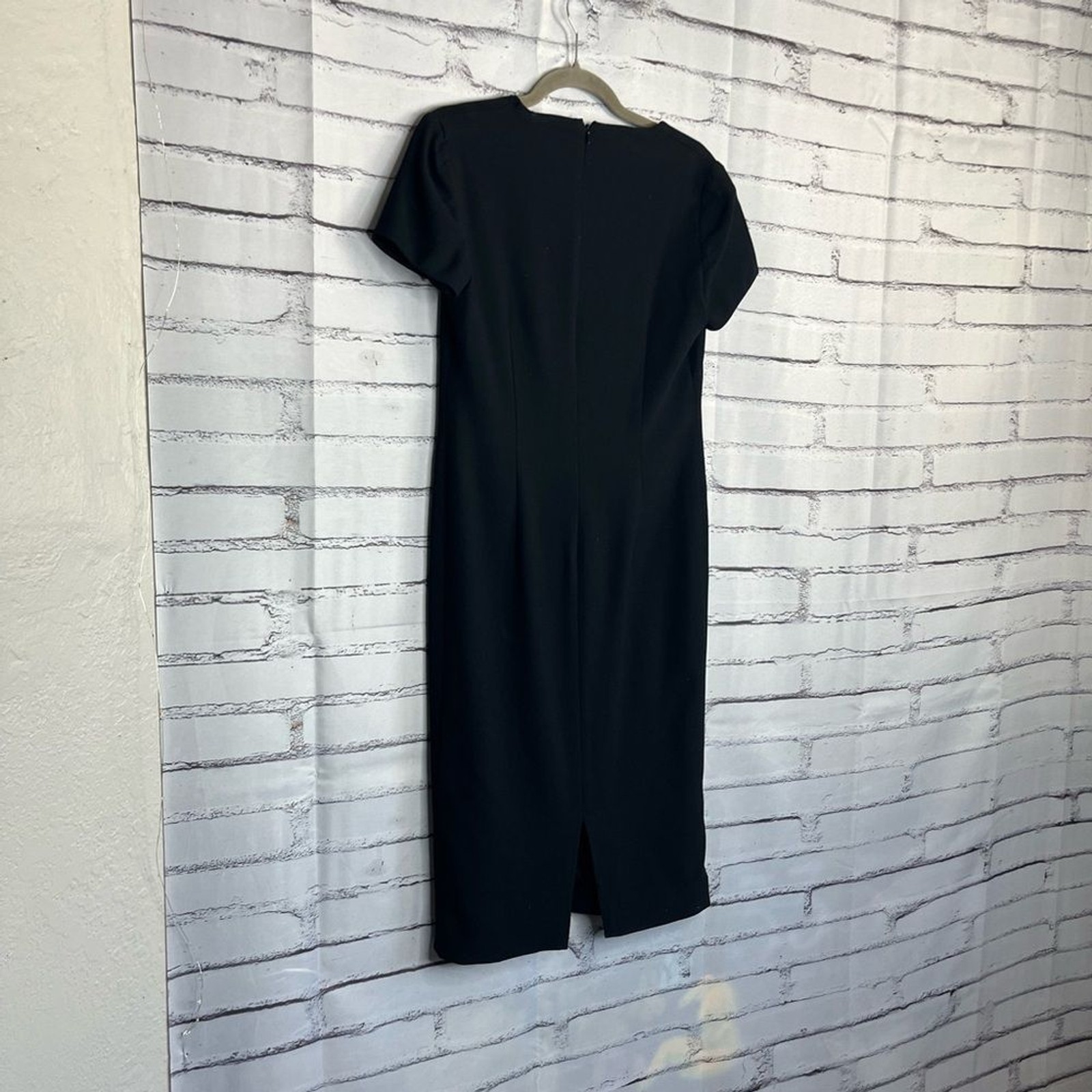 Linda Allard Ellen Tracy Black V-Neck Midi Dress Zip Back Elegant Flowy M Casual