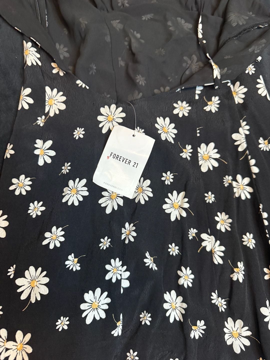 Black Daisy Print Spaghetti Strap Maxi Dress with Front Slit