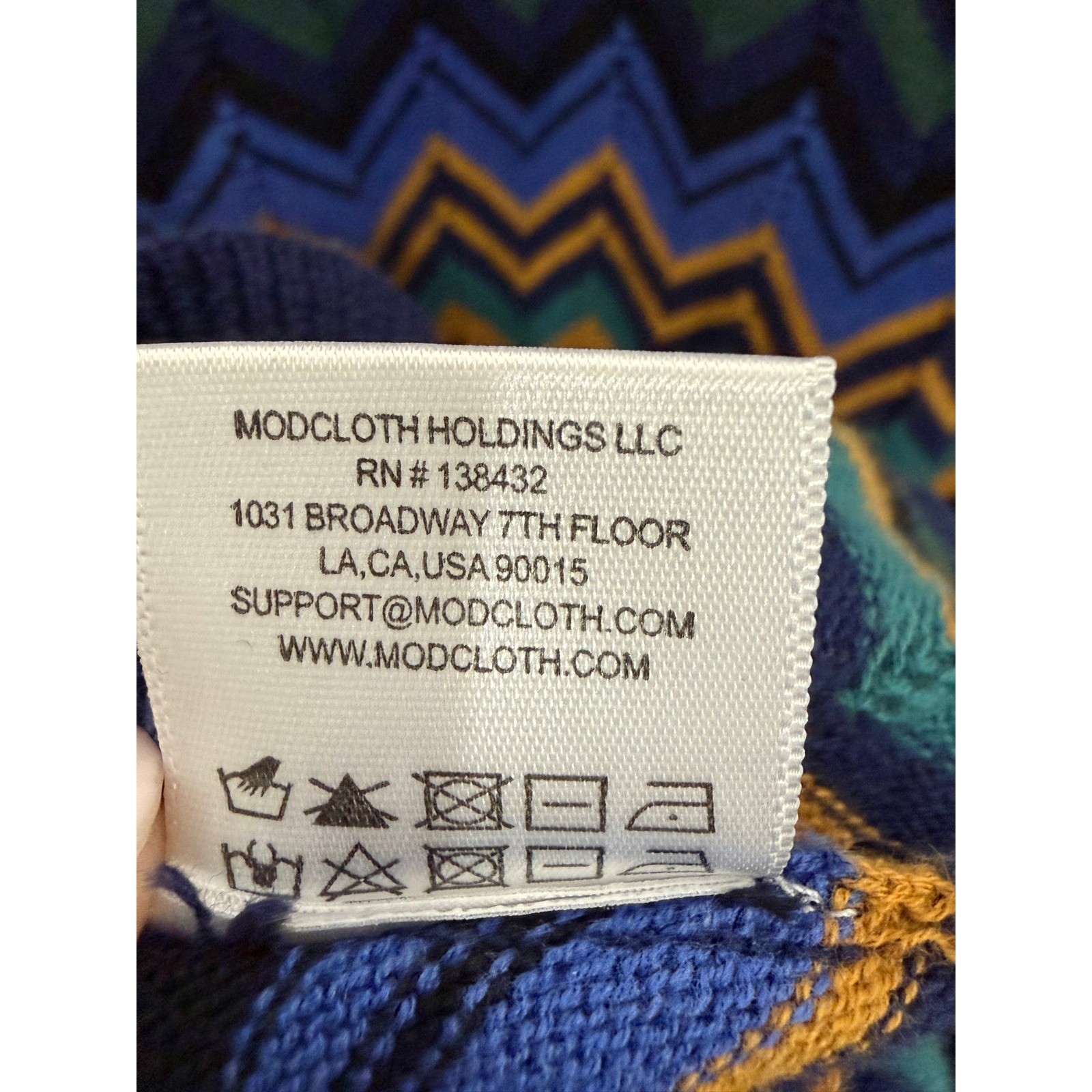 ModCloth Zig to My Zag Chevron Knit Long Sleeve Midi Sweater Dress Fall Winter