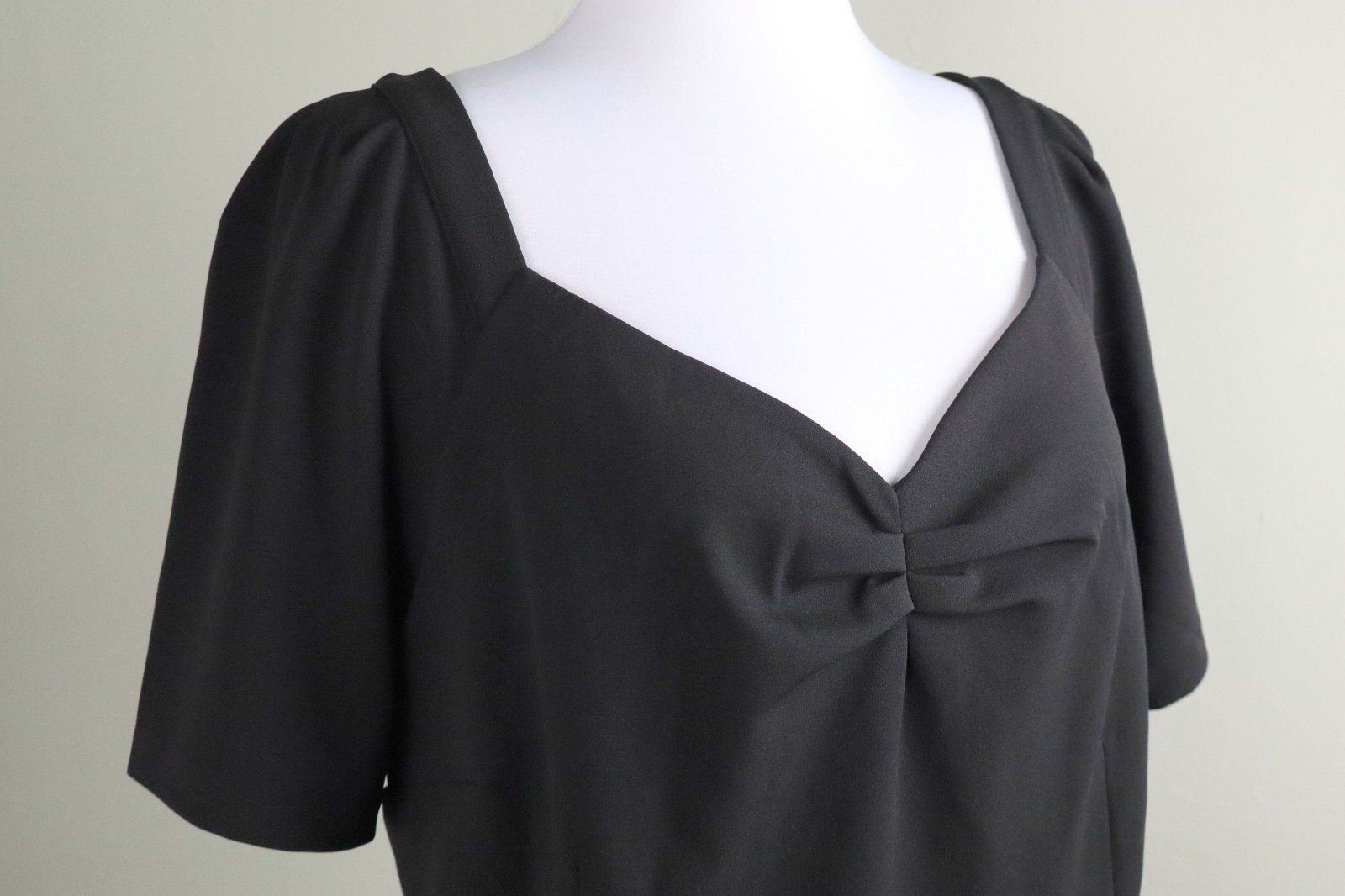TALBOTS Plus NWT $139 Solid Black Lined Pleated Bust Sheath Dress Size 20W