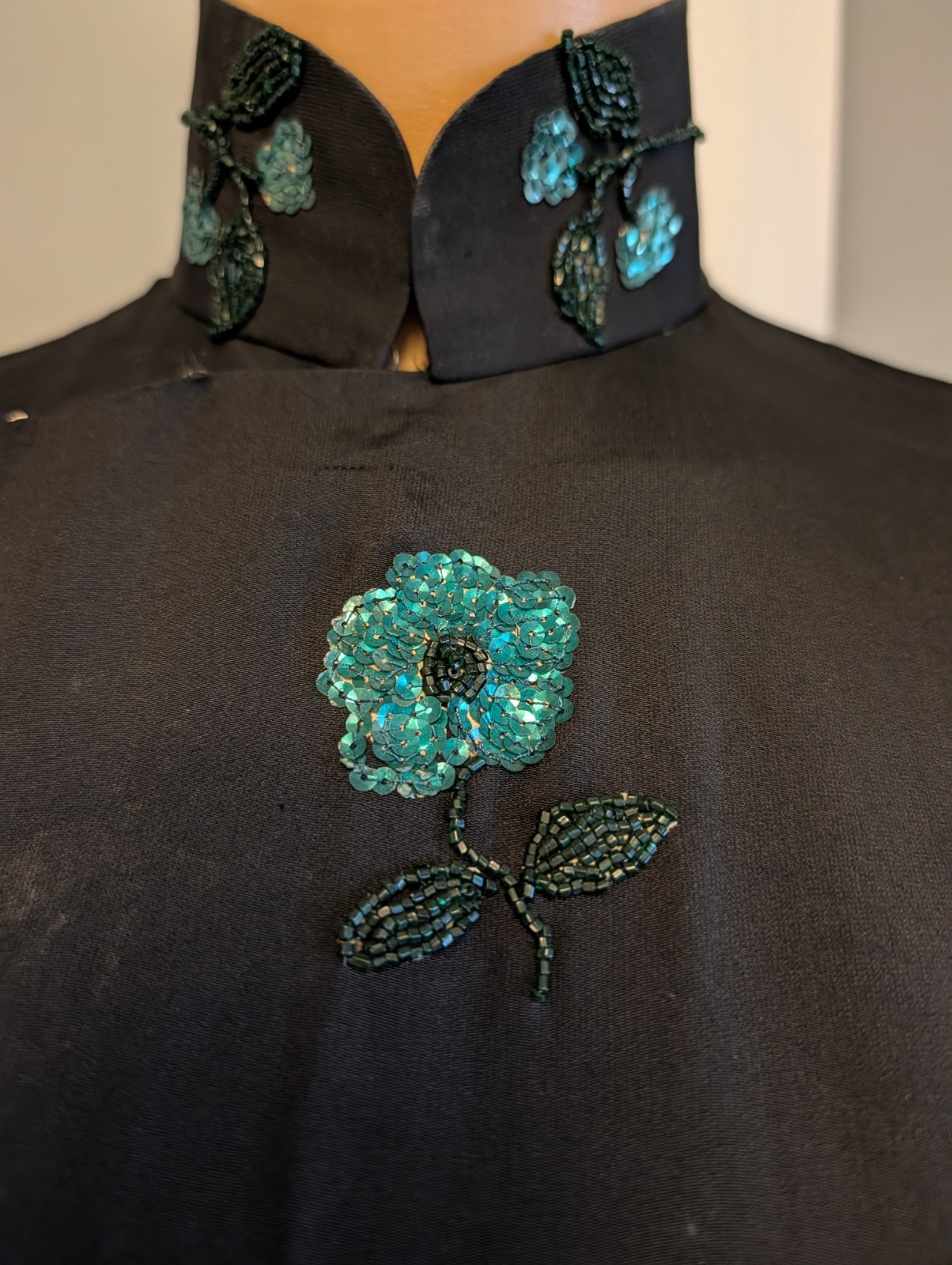 Authentic Vintage Black Silk Embroidered Cheongsam Dress Sz S