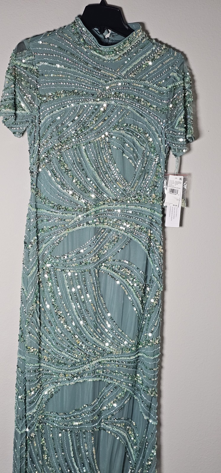 NWT Aidan Mattox Beaded Mesh Short Sleeve Column Gown Sage Green Women’s 12