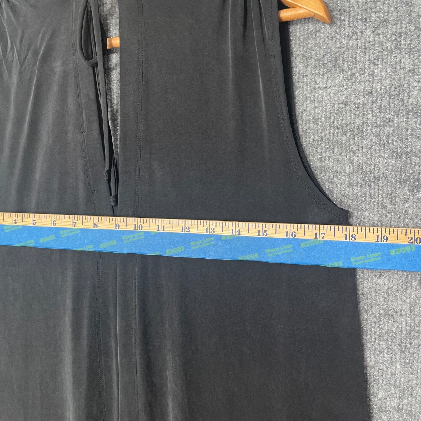 Eri + Ali Black Cupro Blend V-Neck Handkerchief Hem Shift Dress XS D5599-SB