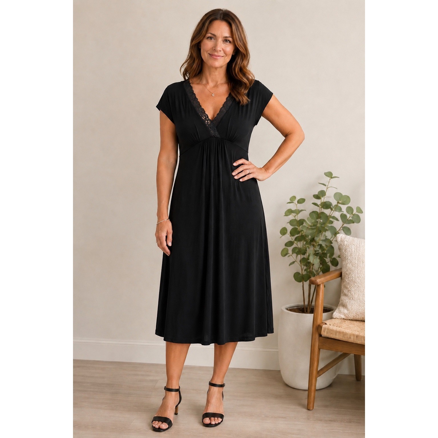 Chico’s Travelers Black Lace Trim V-Neck Midi Dress Sz 3 L/XL Wrinkle Resistant
