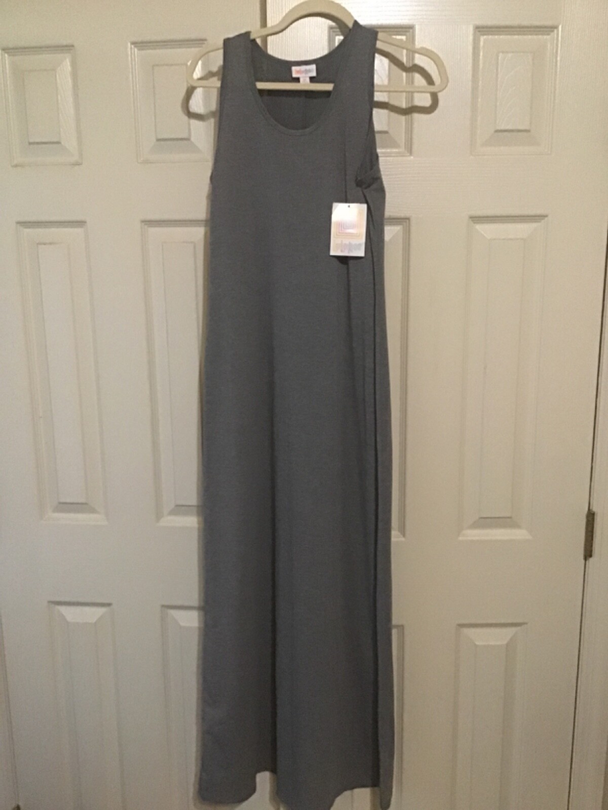 NWT LuLaRoe Dani Size Medium Grey Floor Length Dress – As Pictured