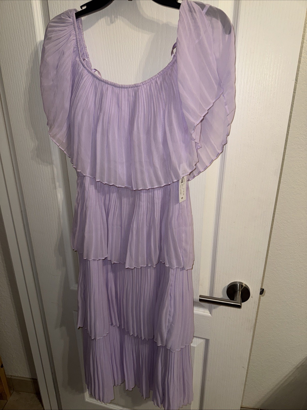 Premier Amour Purple Ruffle NWT $88 Off The Shoulder Size 8 U8.5