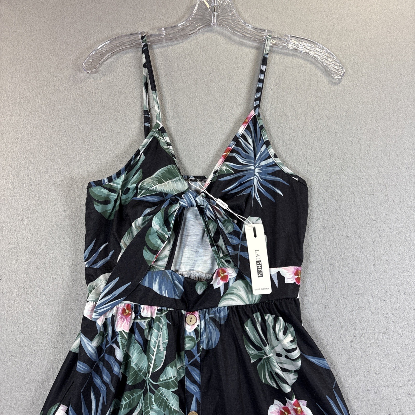 Lai Shen NWT Medium Black Floral Spaghetti Strap Beach Vacation Flowery Pockets