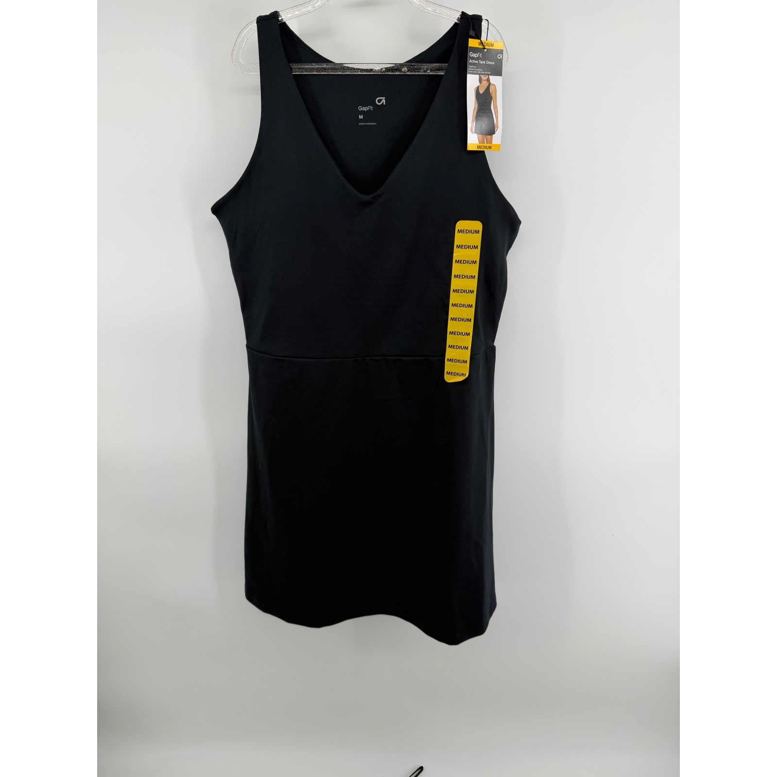 GapFit Black Active Tank Dress V Neck Built In Shorts Moisture Wicking Medium