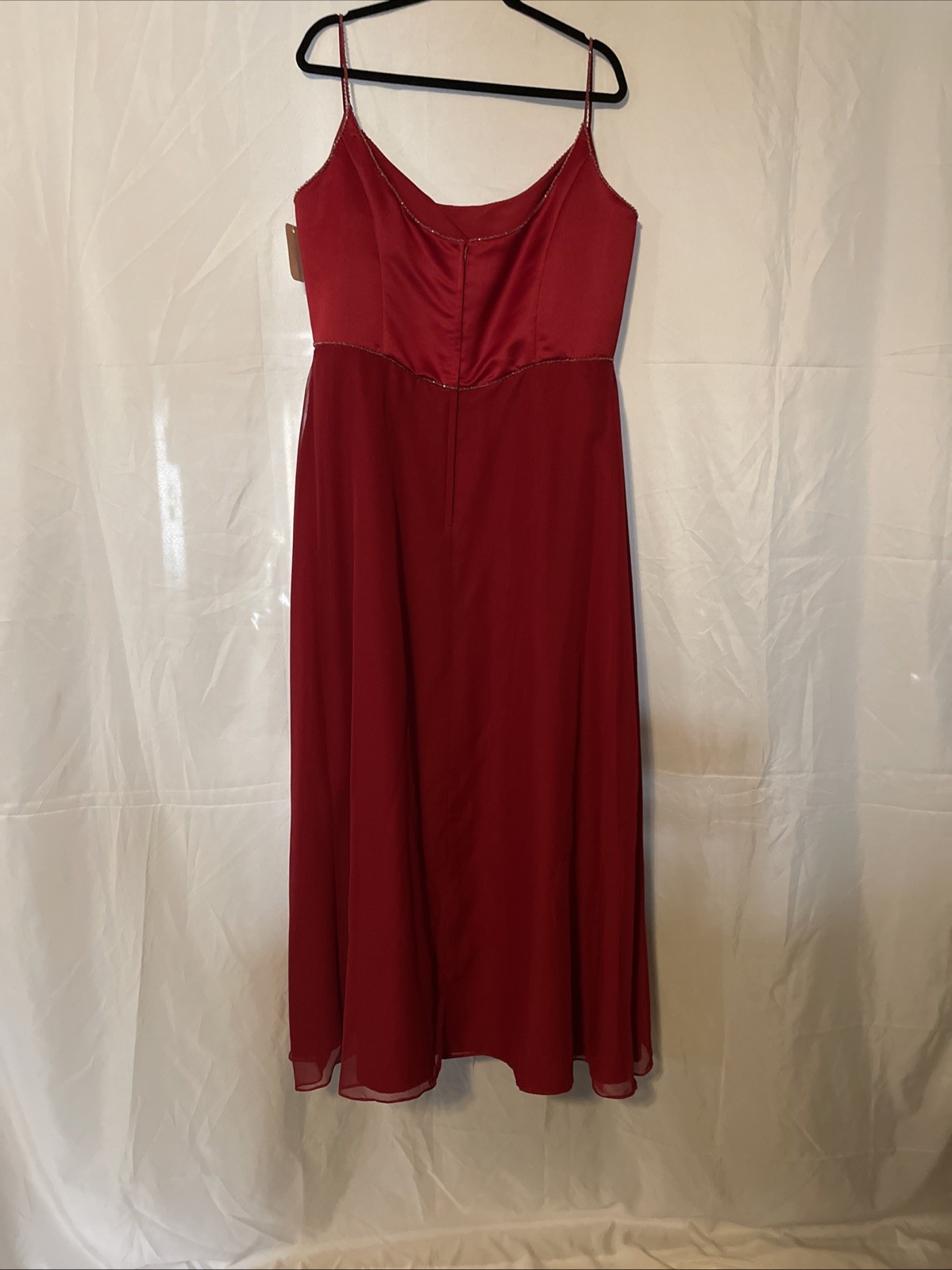 NEW Eden Bridals Red Formal Gown Size 22 Beaded Strap Prom Bridesmaid Dress Long