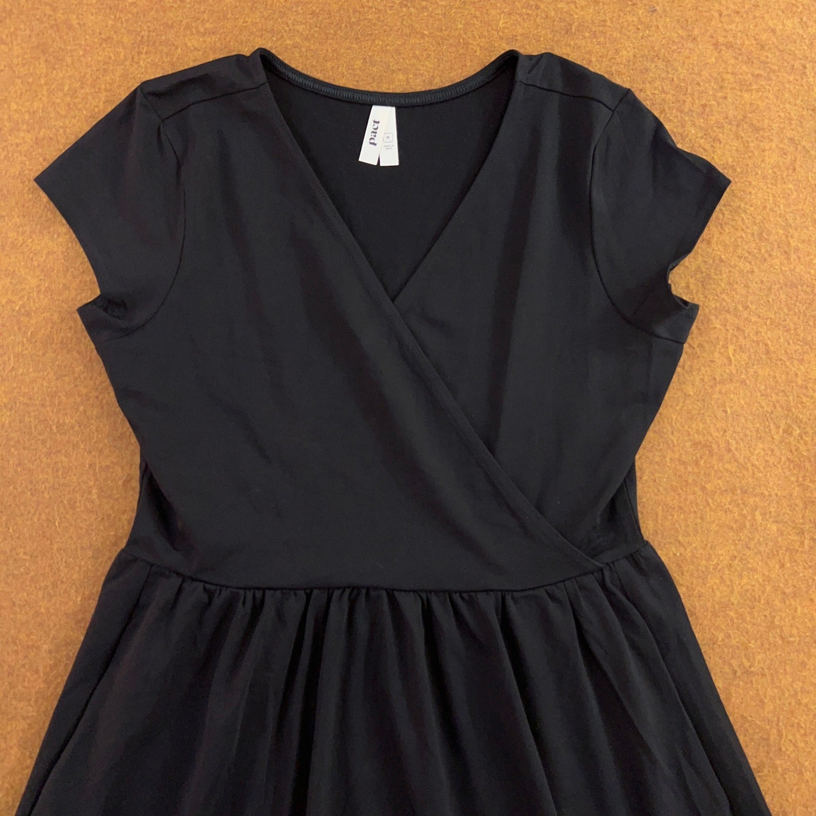 Pact Womens Medium Black Organic Cotton Surplice V-Neck Fit & Flare Dress