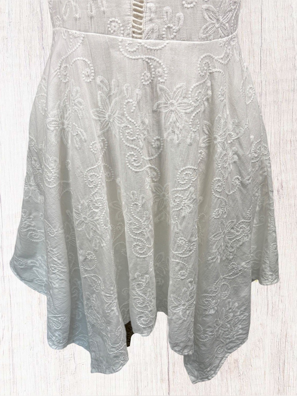 ALTAR’D STATE Embroidered 100% Cotton Asymmetric Fit & Flare White Dress, Large